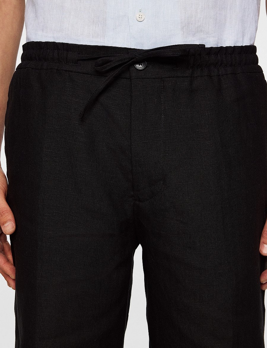J. Lindeberg - Brady Drape Linen Shorts - linneshorts - black - 5