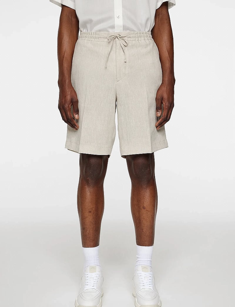 J. Lindeberg - Brady Drape Linen Shorts - linen shorts - moonbeam - 0