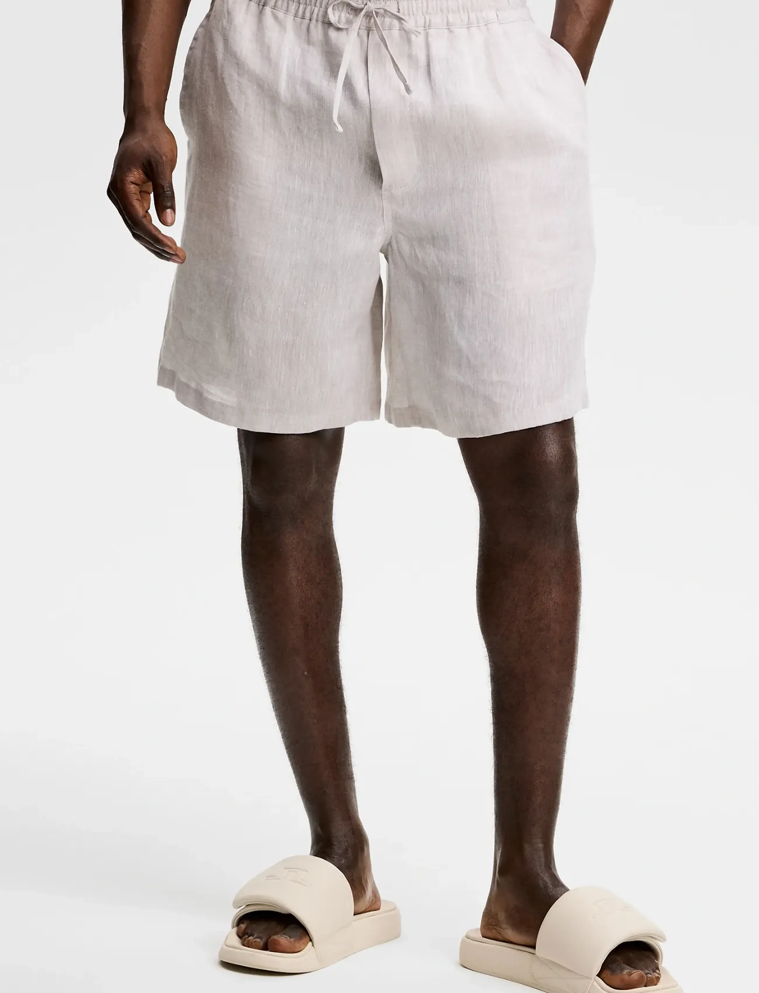 J. Lindeberg Joff Linen Shorts, 52, Cream, Shorts > Linen Shorts, Herre