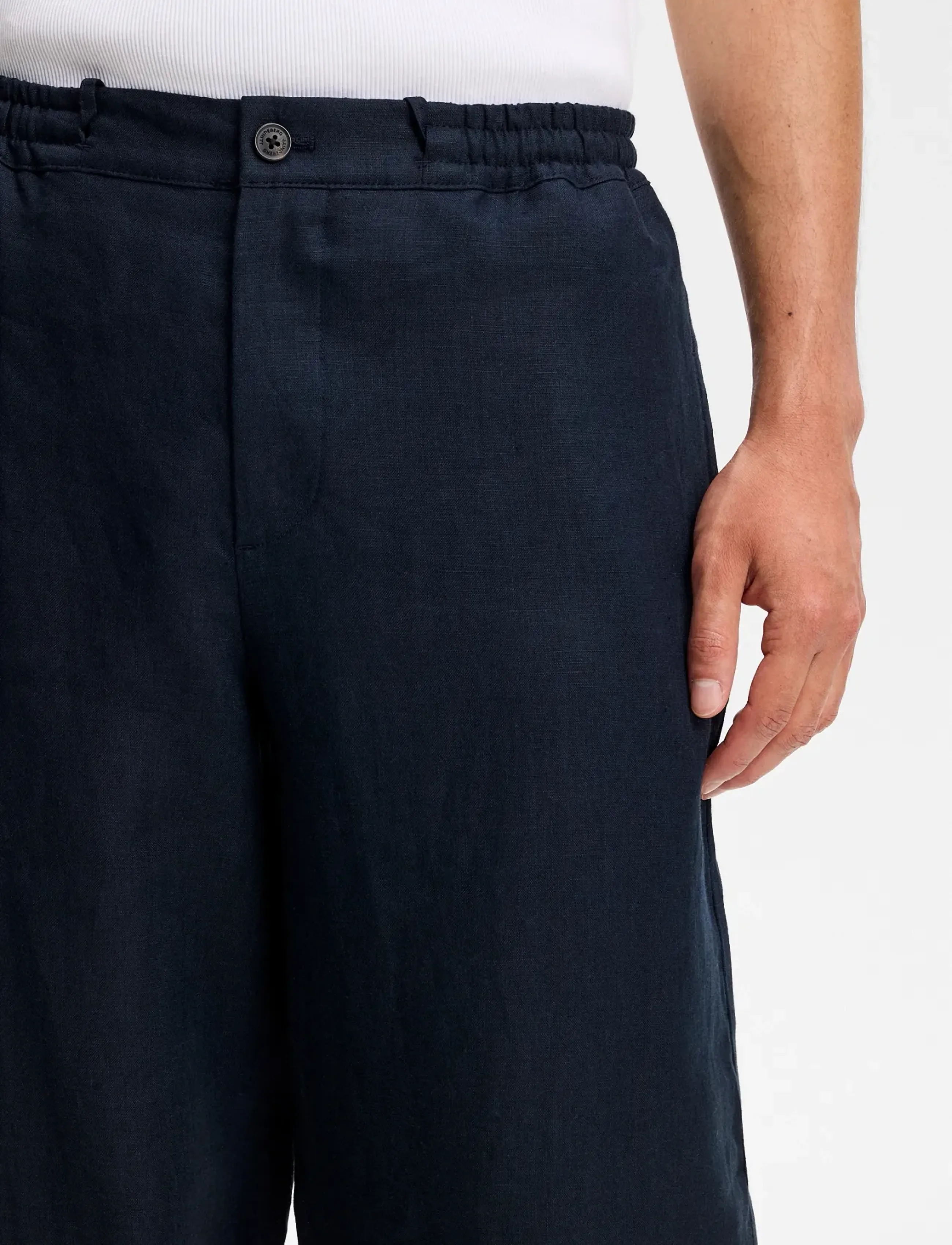 J. Lindeberg - Noah Drape Linen Pants - linen trousers - jl navy - 3