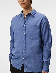 J. Lindeberg - Reg LS Clean Linen Shirt - basic-hemden - bijou blue - 5