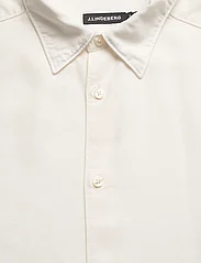J. Lindeberg - Slim LS Comfort Tencel Shirt - basic overhemden - cloud white - 7