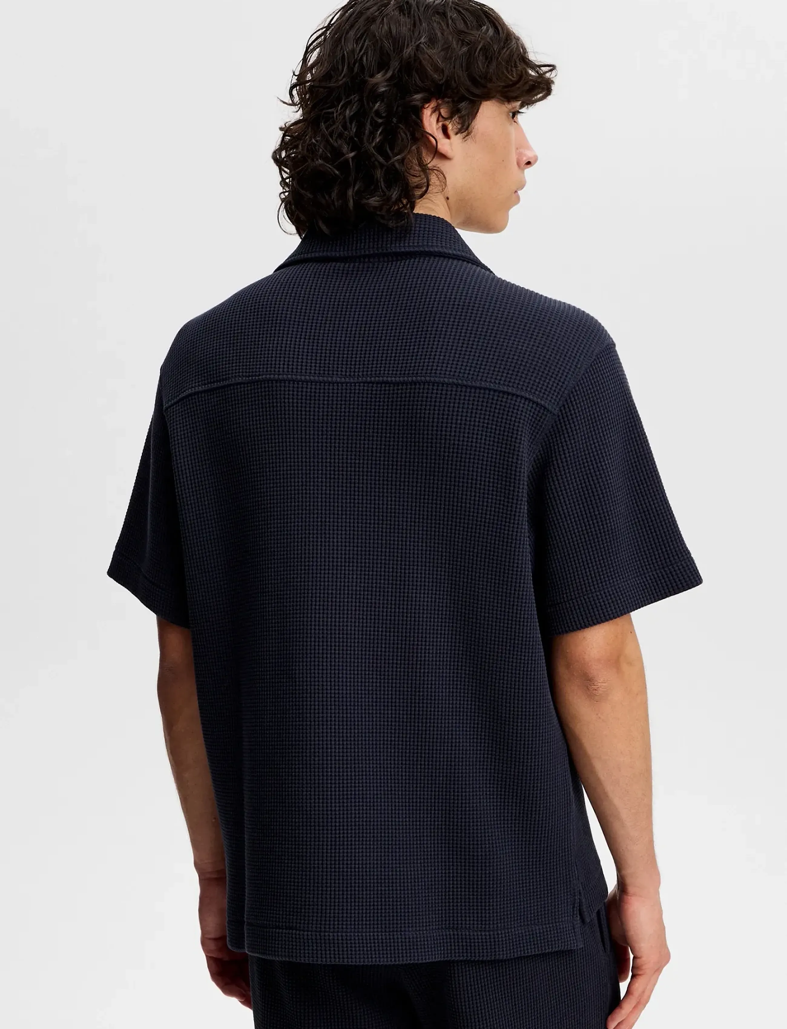 J. Lindeberg - Elio Linen Shirt - linasest riidest särgid - jl navy - 2