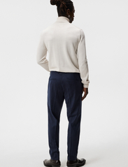 J. Lindeberg - Grant Str Flannel Pants - suit trousers - jl navy - 2