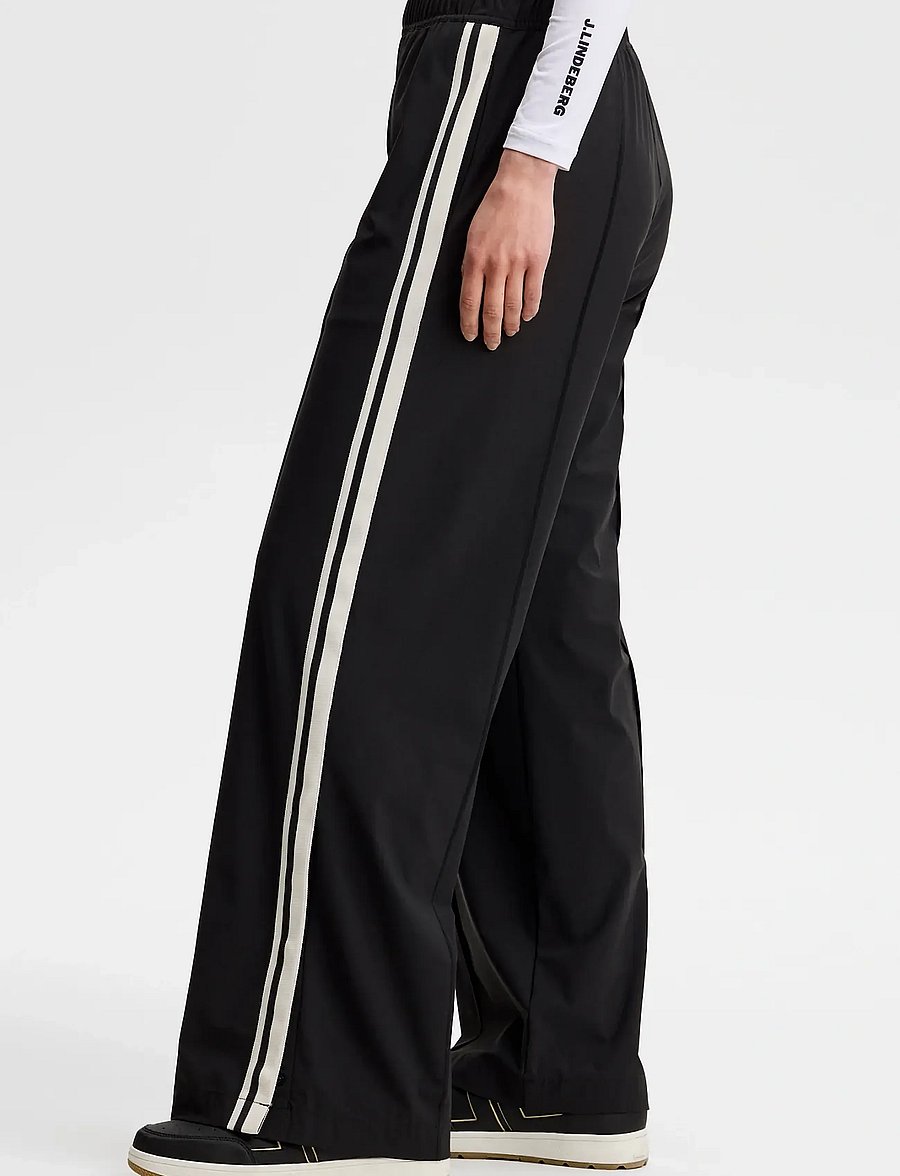 J. Lindeberg - FABIOLA TRACK PANTS - alltags-style - black - 5