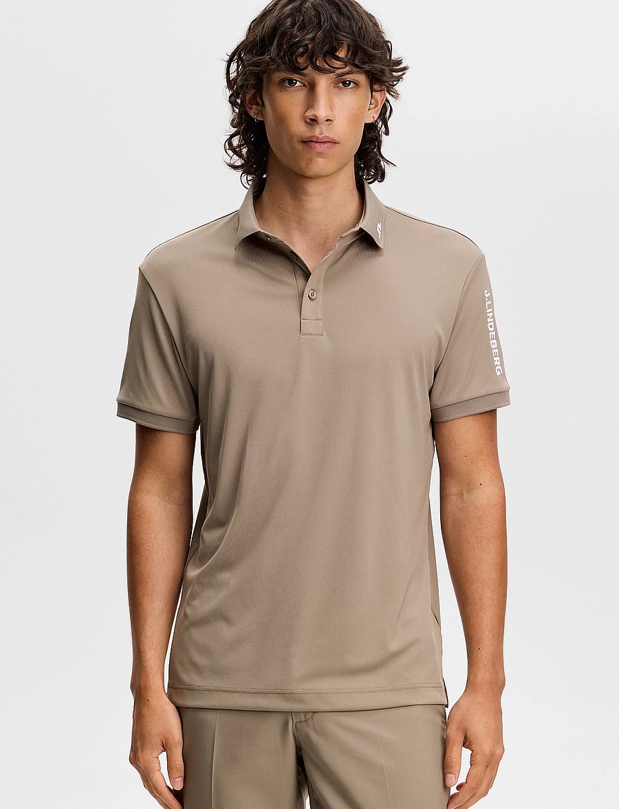 J. Lindeberg - TOUR TECH POLO - oberteile & t-shirts - brindle - 0