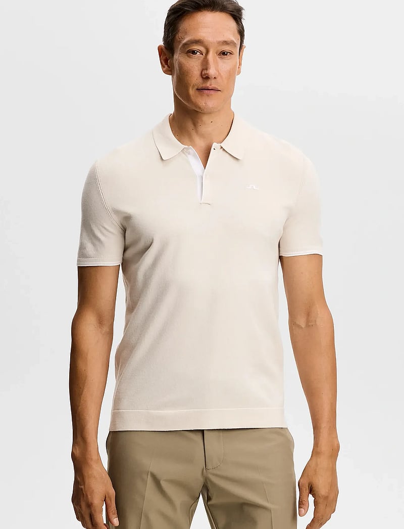 J. Lindeberg - Matheo Knit Golf Polo - oberteile & t-shirts - moonbeam - 0