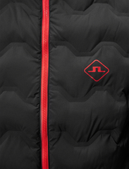 J. Lindeberg - Dexter Hybrid vest - golf jackets - black - 6
