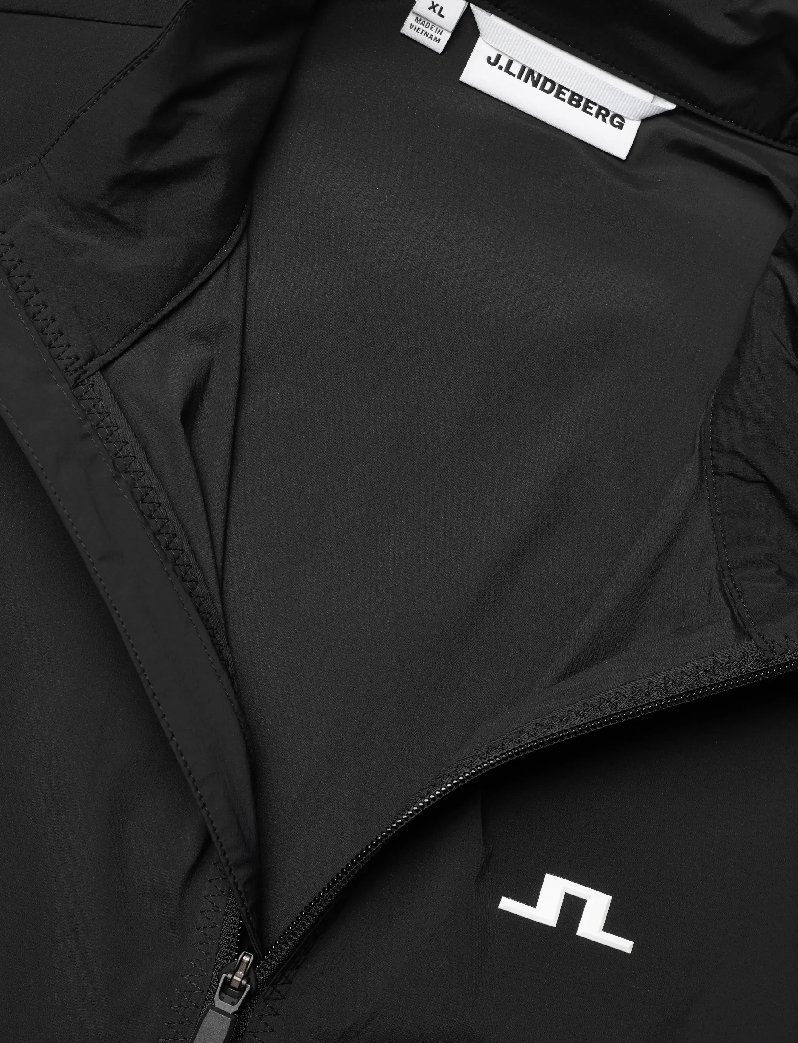 J. Lindeberg - Ash Light Packable Vest - vests - black - 5
