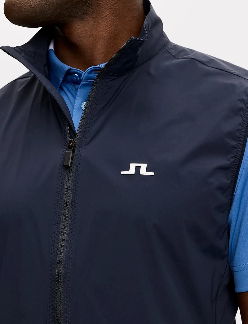 J. Lindeberg - Ash Light Packable Vest - västar - jl navy - 4