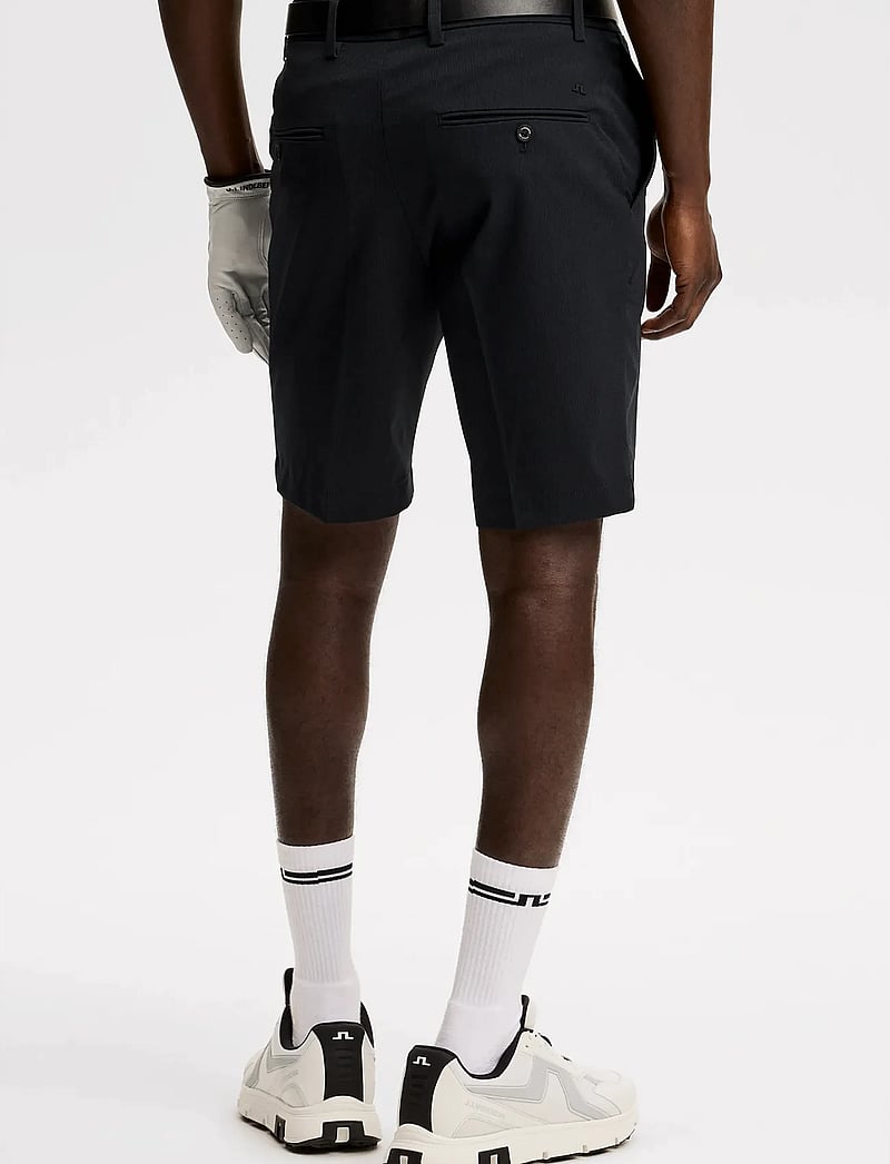 J. Lindeberg - Vent Shorts - golf-shorts - black - 3