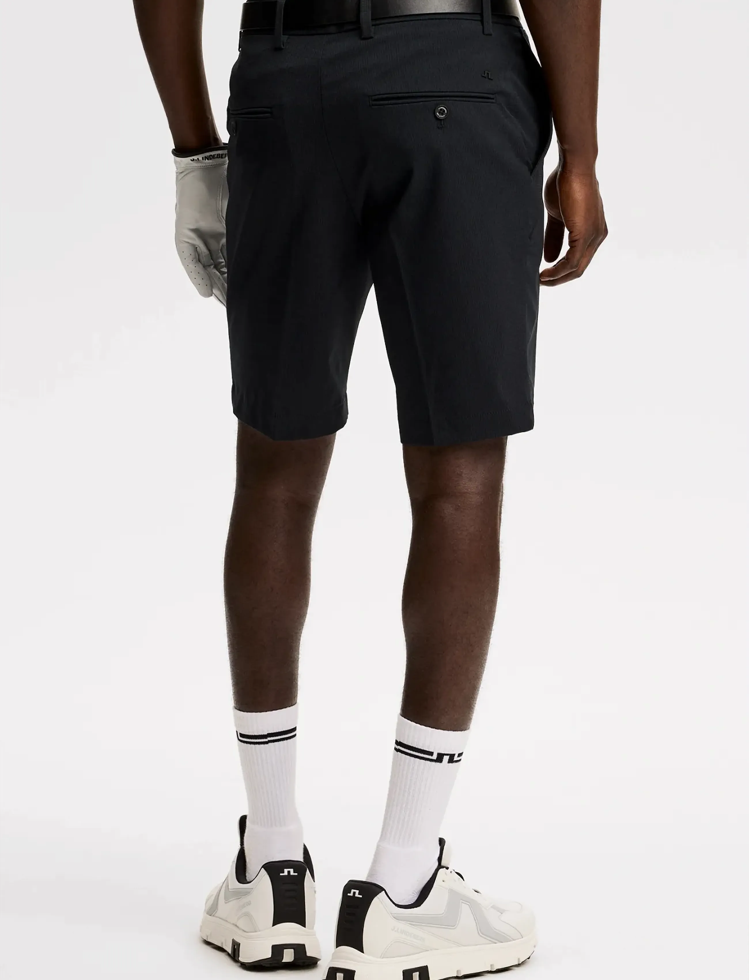 J. Lindeberg - Vent Shorts - lühikesed golfiipüksid - black - 3
