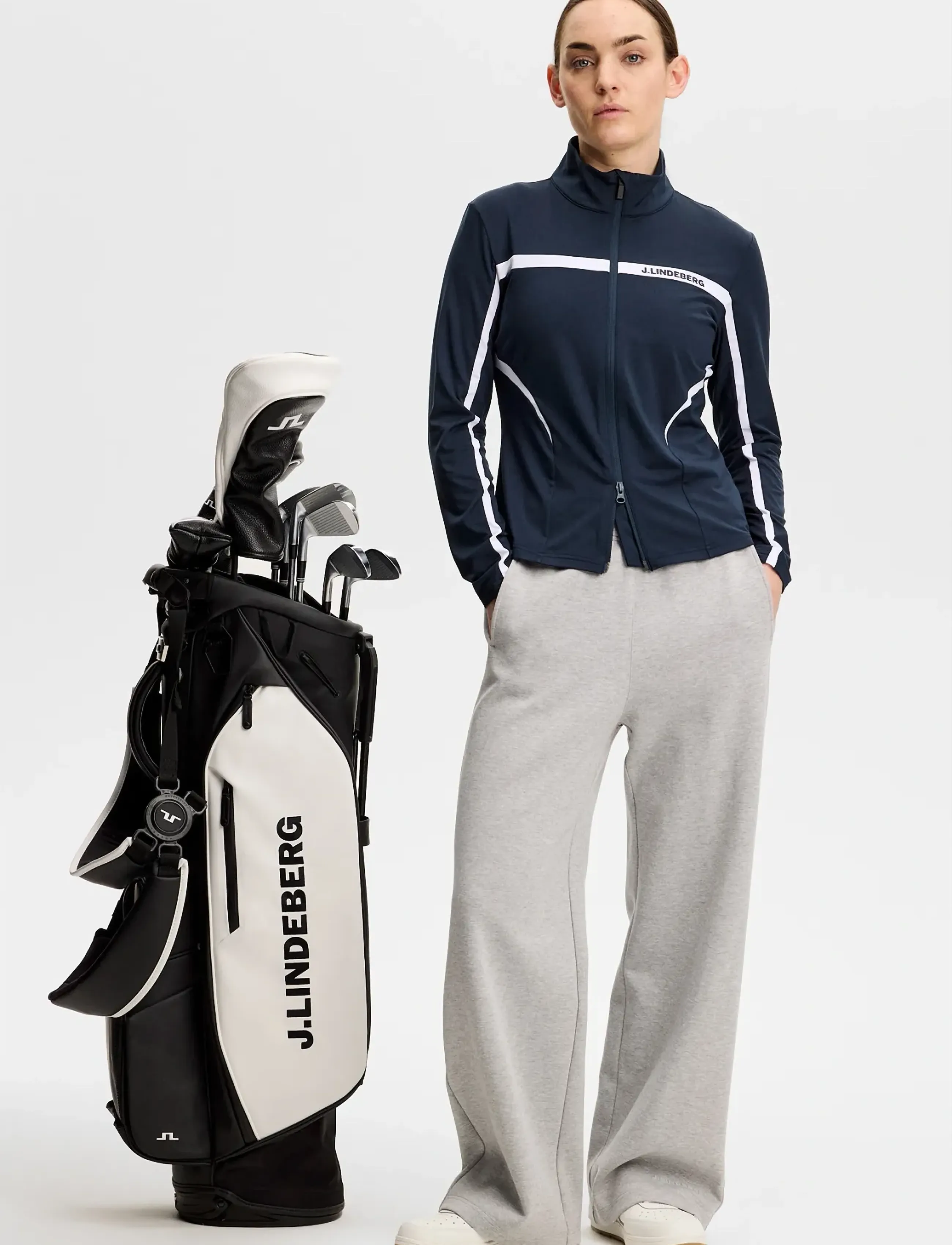 J. Lindeberg - Janice Mid Layer - golf jackets - jl navy - 4