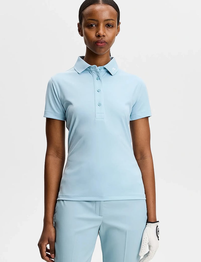 J. Lindeberg - Tour Tech Polo - toppar & t-shirts - forget-me-not - 1