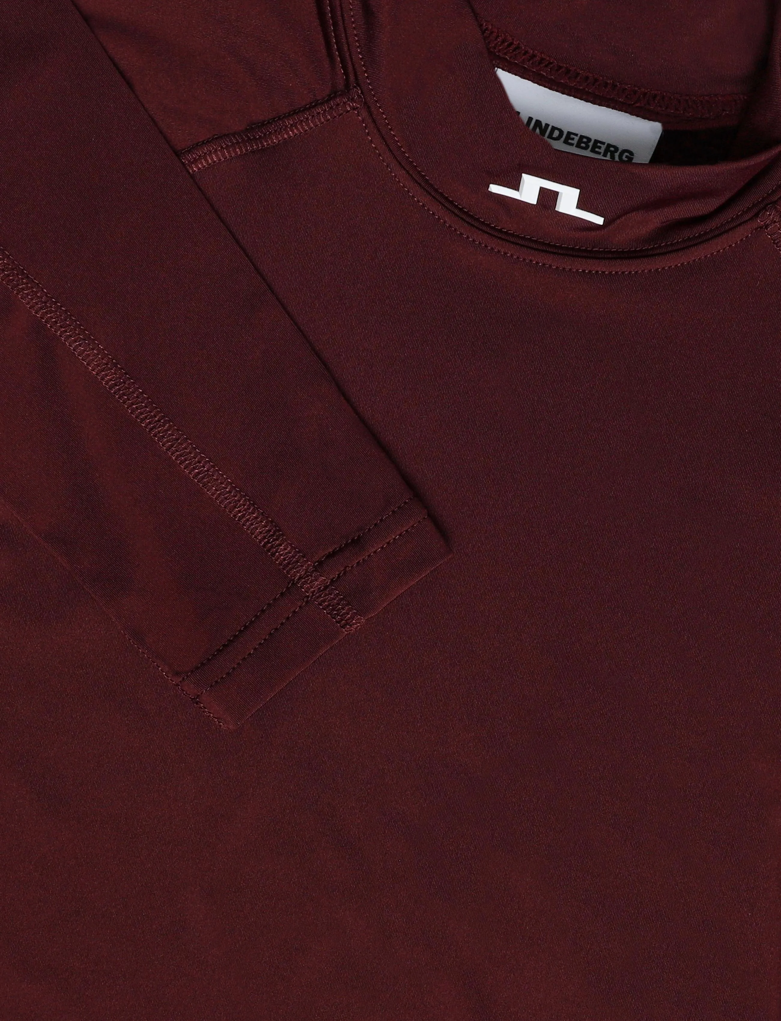 J. Lindeberg - ELLA COMPRESSION TOP - aluskihina kantavad alussärgid - winetasting - 2