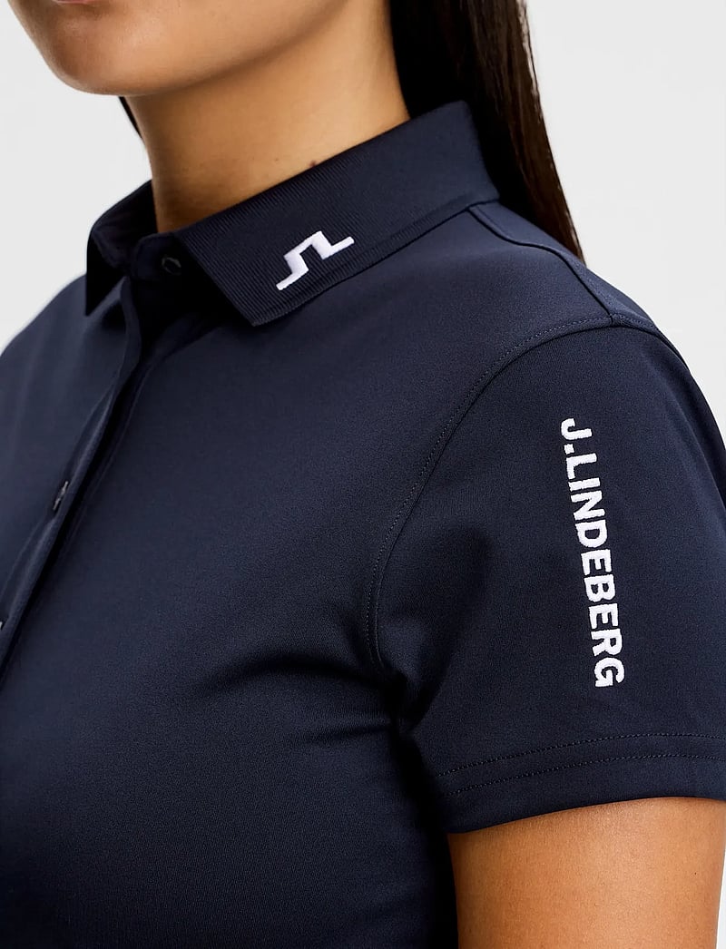 J. Lindeberg - Tour Tech Polo - toppar & t-shirts - jl navy - 5