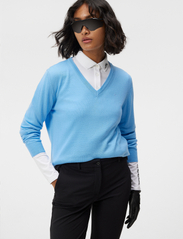 J. Lindeberg - Amaya Knitted Sweater - tröjor - little boy blue - 1