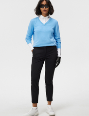 J. Lindeberg - Amaya Knitted Sweater - pullover - little boy blue - 3