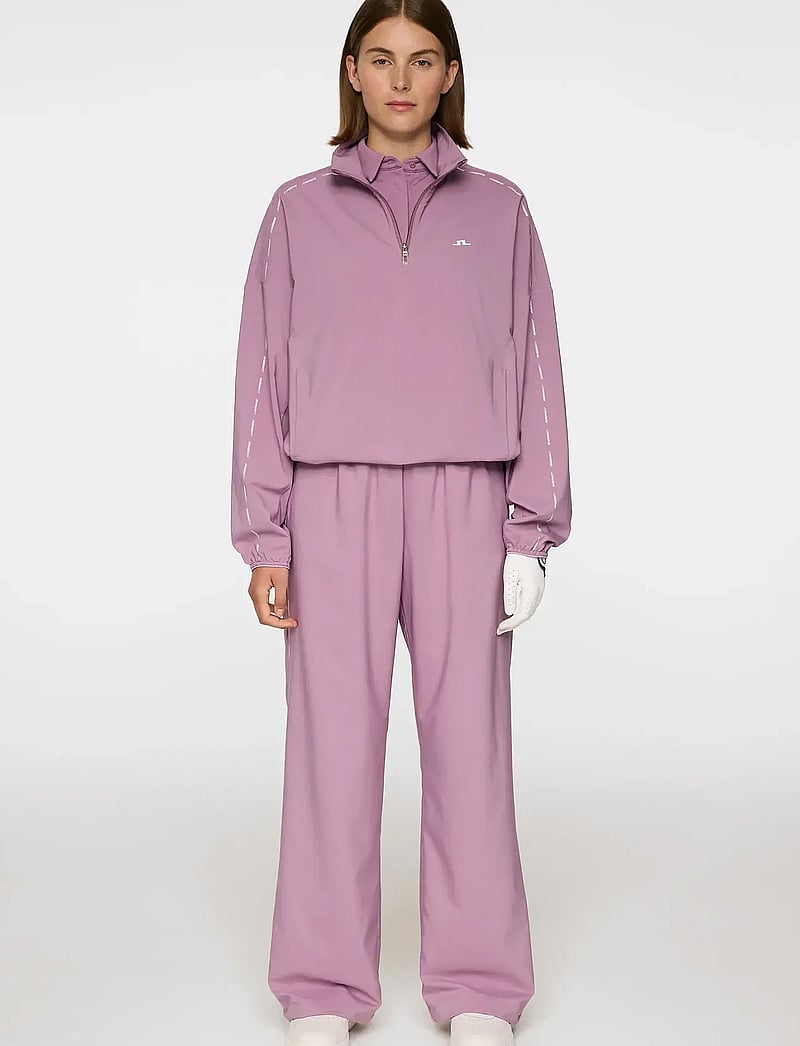 J. Lindeberg - Anette Anorak - anorakker - very grape - 4