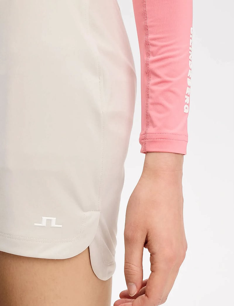 J. Lindeberg - Amy Skirt - kleidid ja seelikud - moonbeam - 5