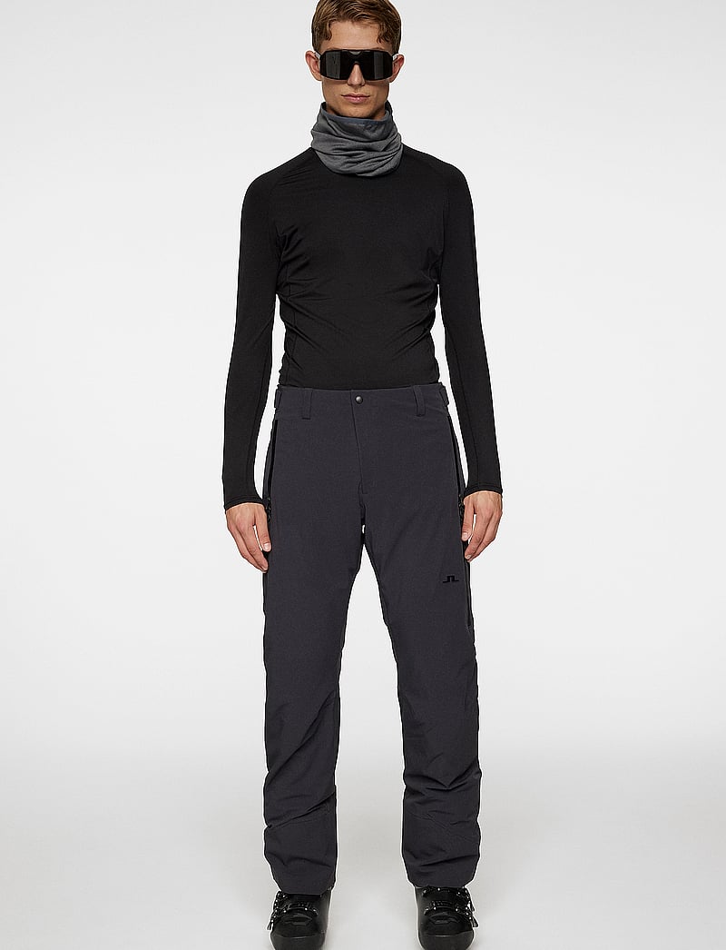 J. Lindeberg - Omnia Pants - black - 4