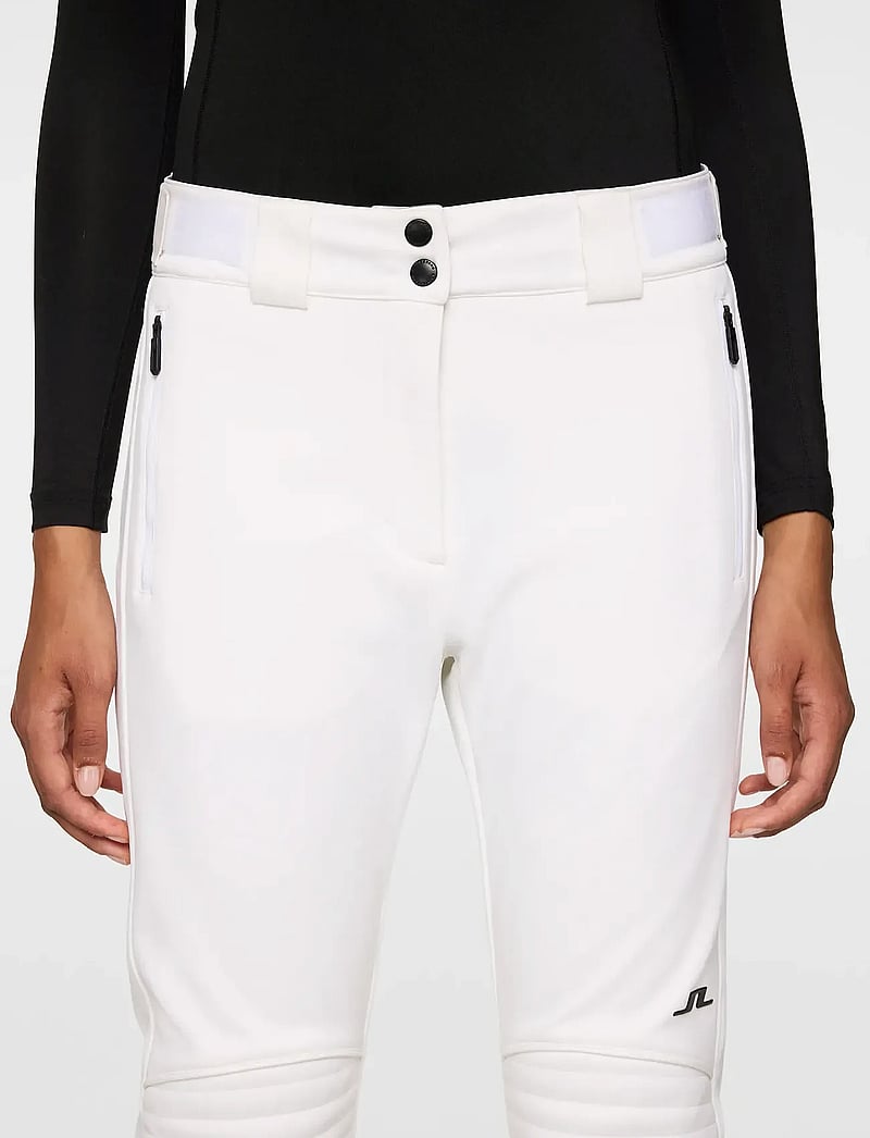 J. Lindeberg - W Stanford Softshell Ski Pant - suusariietus - white - 5