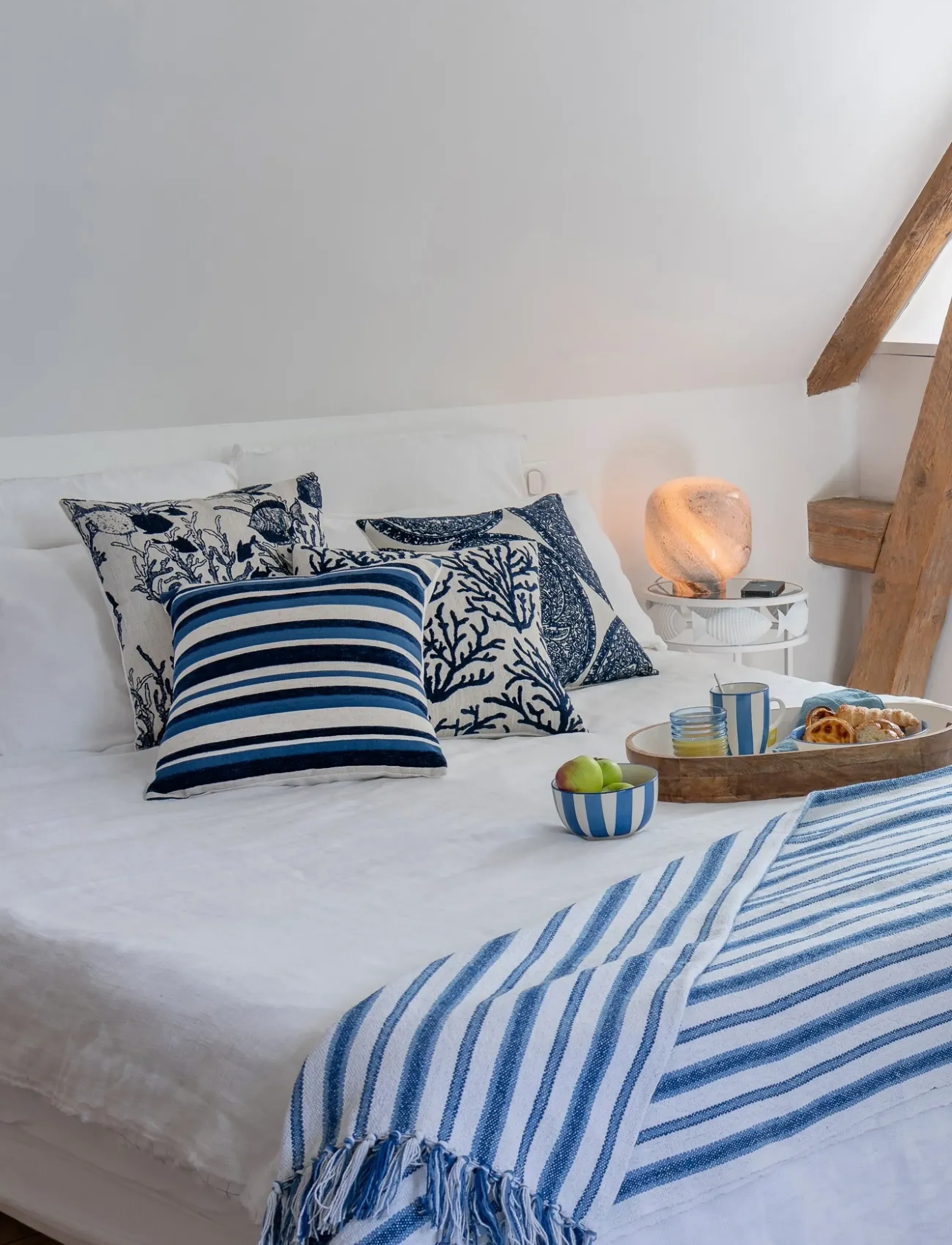 J-Line S/2 Cush Floral Pattern Bl/Wh, W45 cm, Cushions & Blankets, Blau - Cushions, Homeware