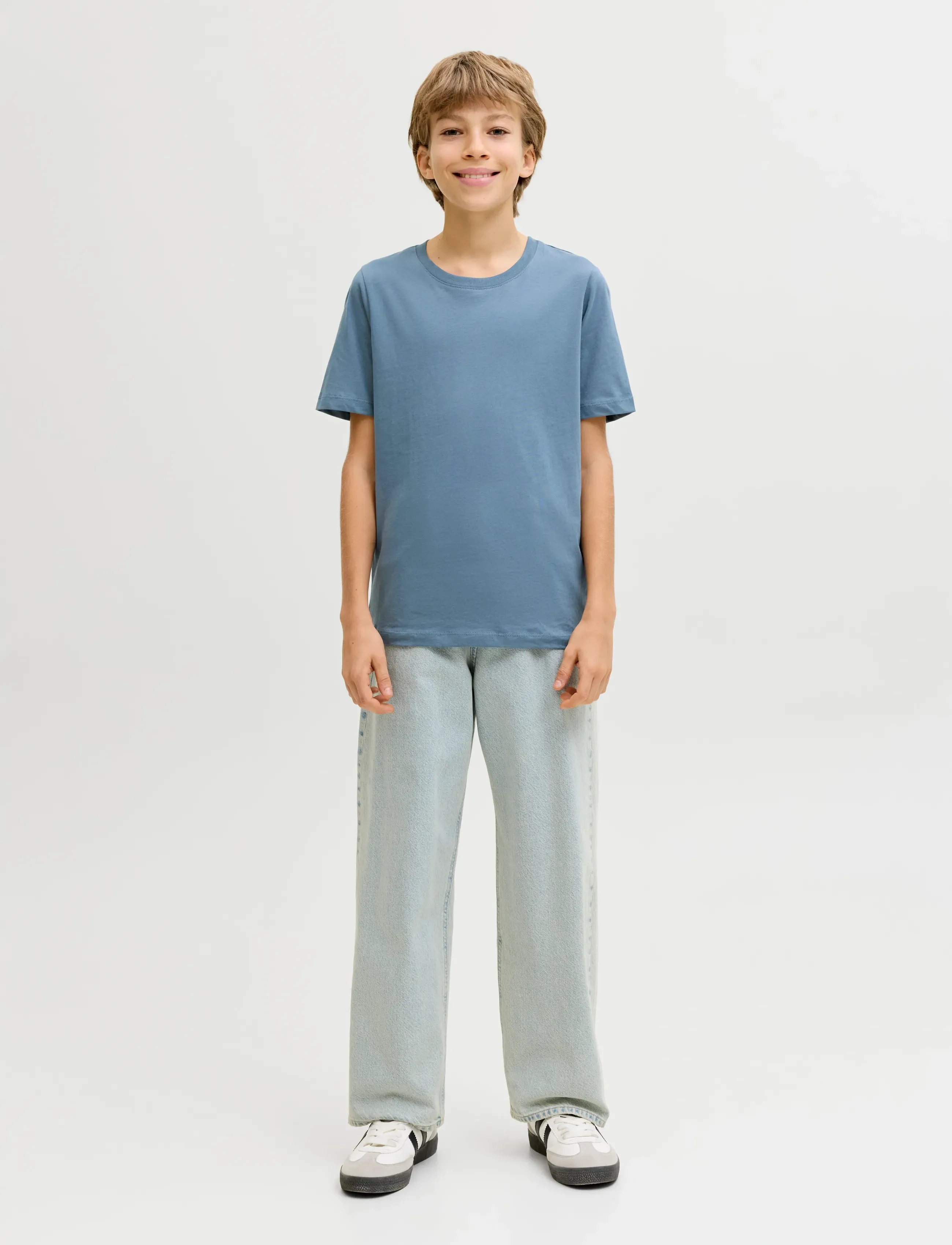 Jack & Jones - JJEORGANIC BASIC TEE SS O-NECK NOOS JNR - short-sleeved t-shirts - blue mirage - 4