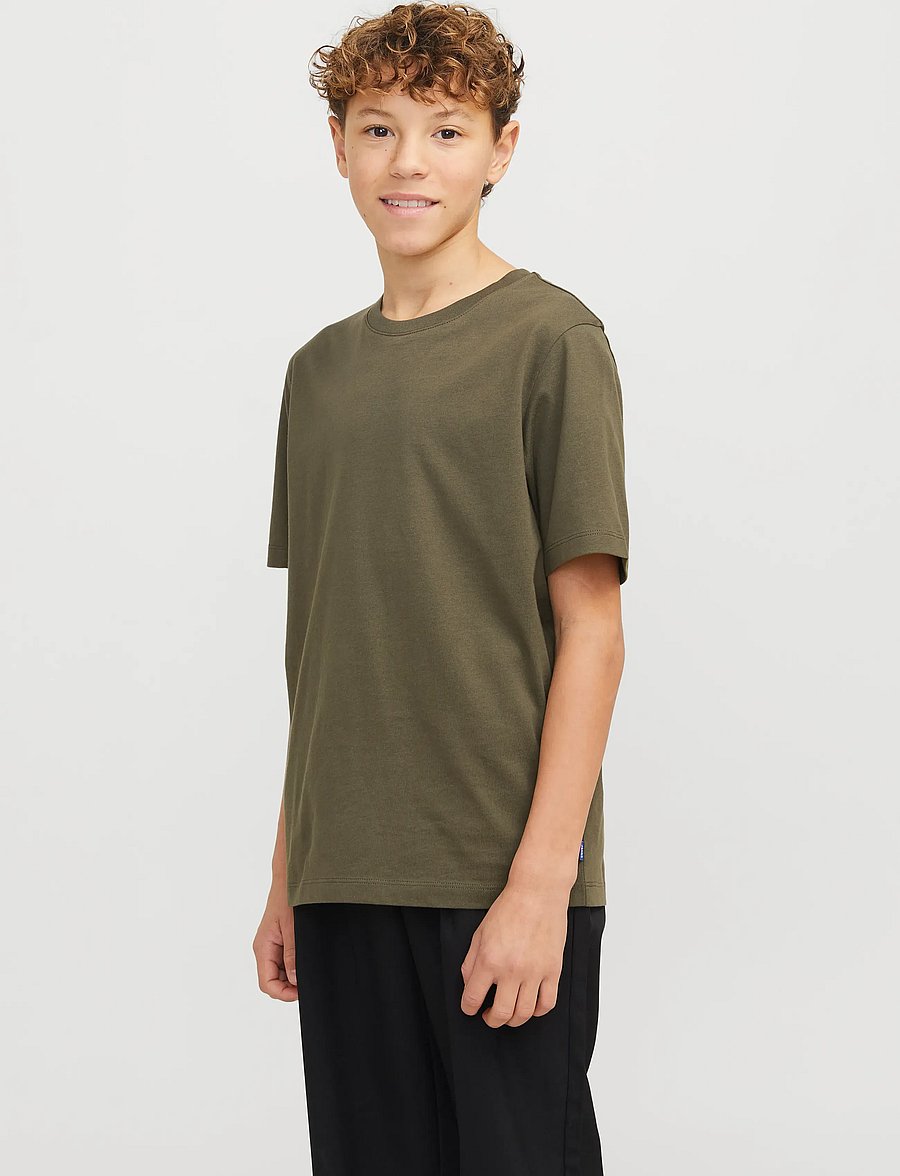 Jack & Jones - JJEORGANIC BASIC TEE SS O-NECK NOOS JNR - kurzärmelige - olive night - 0