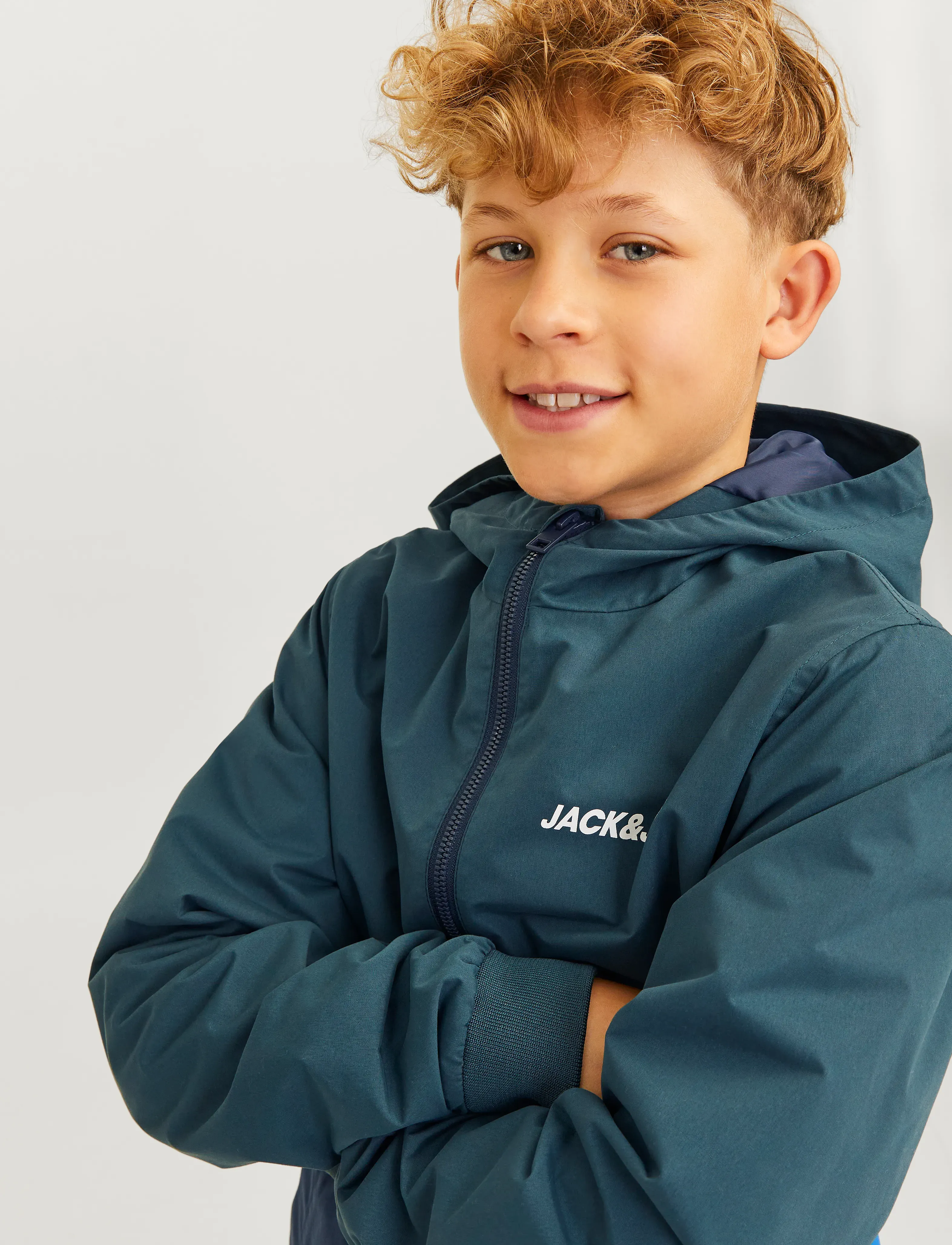 Jack & Jones - JJERUSH BLOCKING HOOD BOMBER NOOS JNR - vindjackor - magical forest - 4