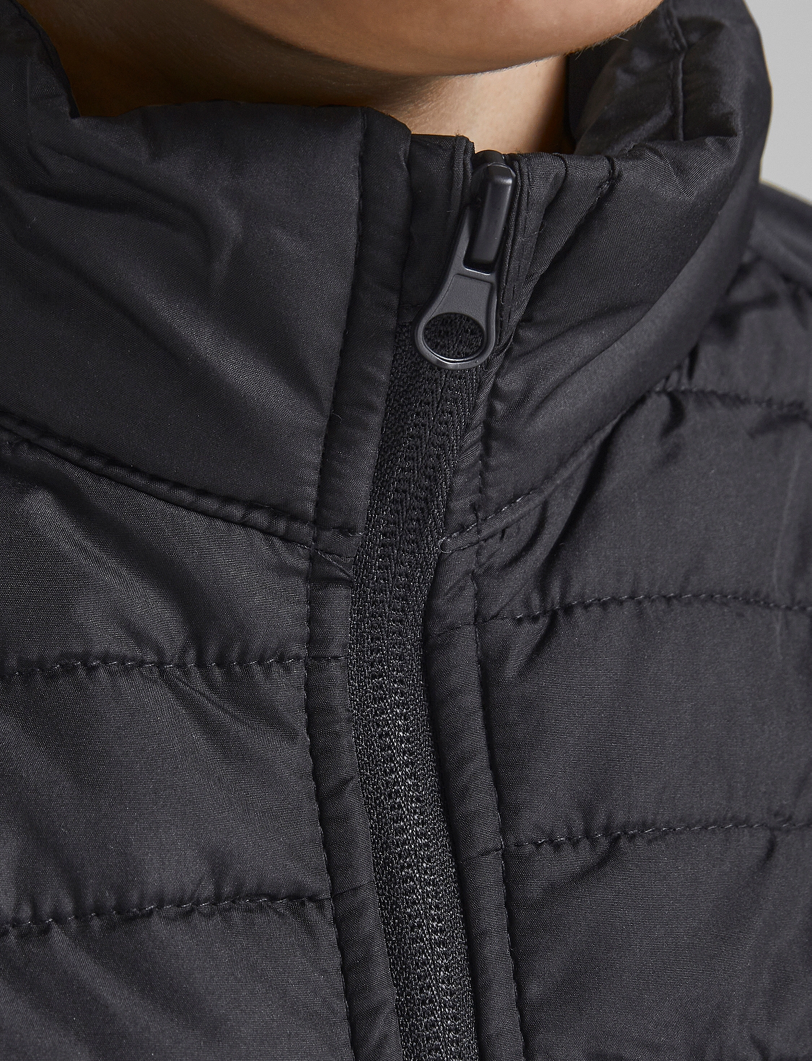 Jack & Jones - JJEMULTI BODYWARMER COLLAR SN JR - shop efter alder - black - 5