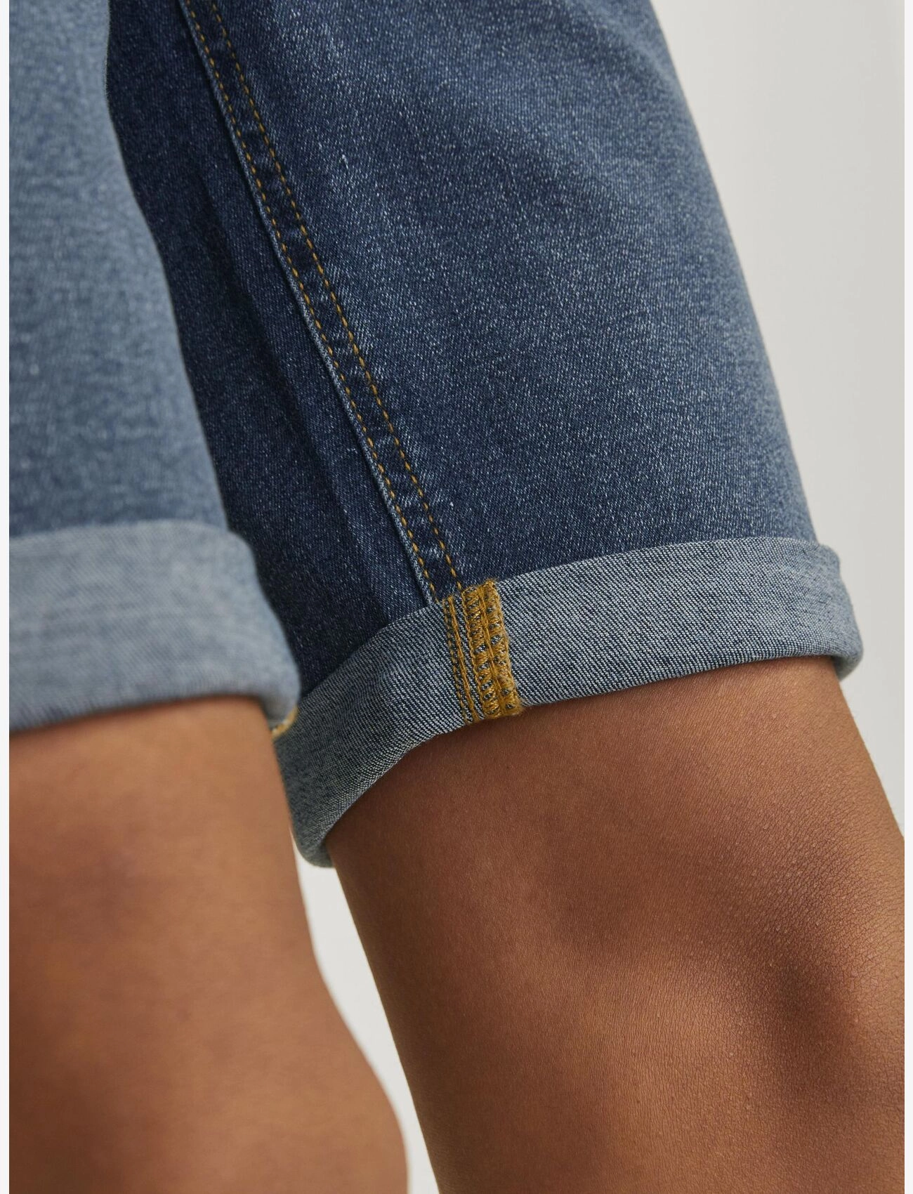 Jack & Jones - JJIRICK JJORIGINAL SHORTS MF 550 SN JNR - blue denim - 4