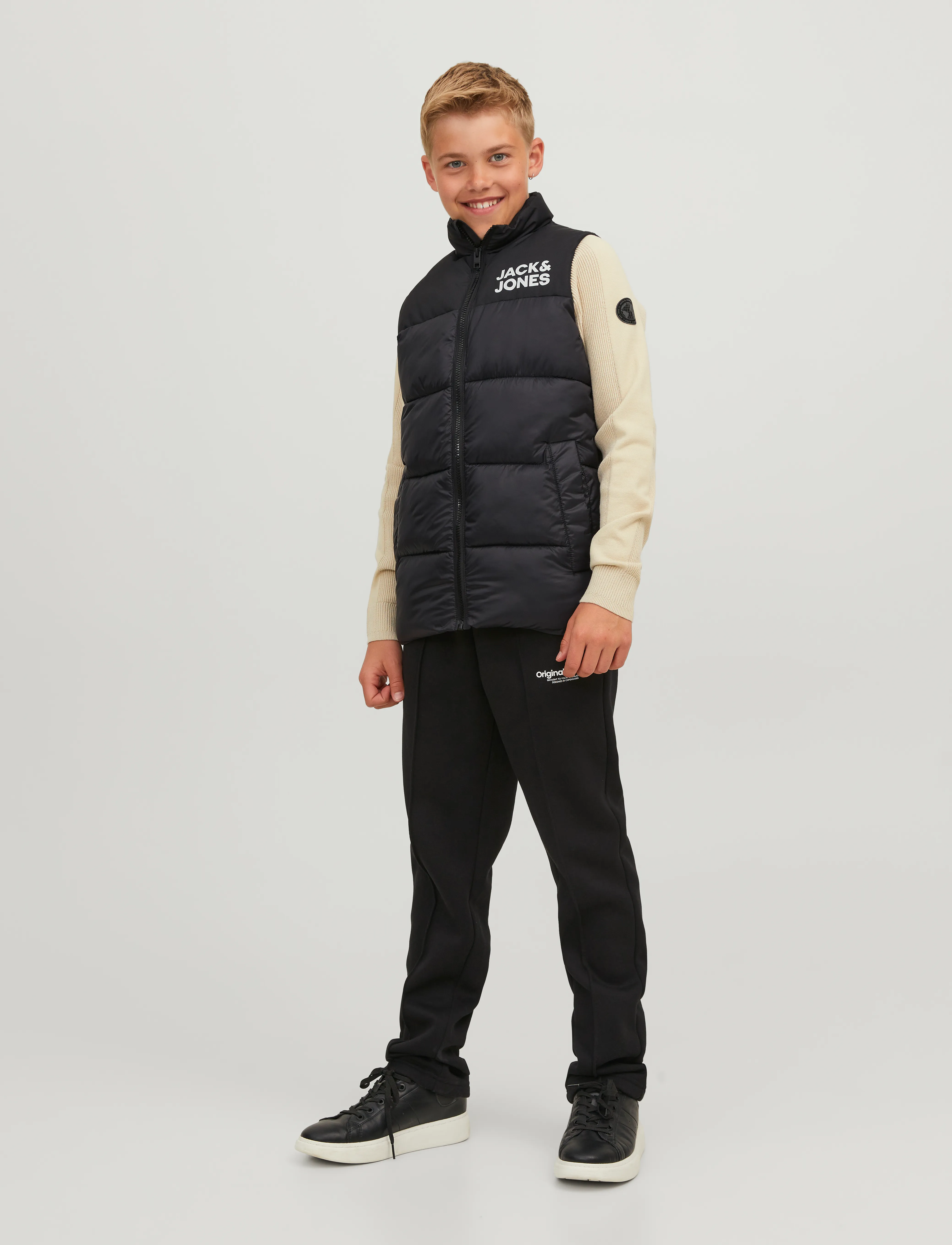 Jack & Jones - JJETOBY BODYWARMER COLLAR SN JNR - pirkite pagal amžių - black - 5