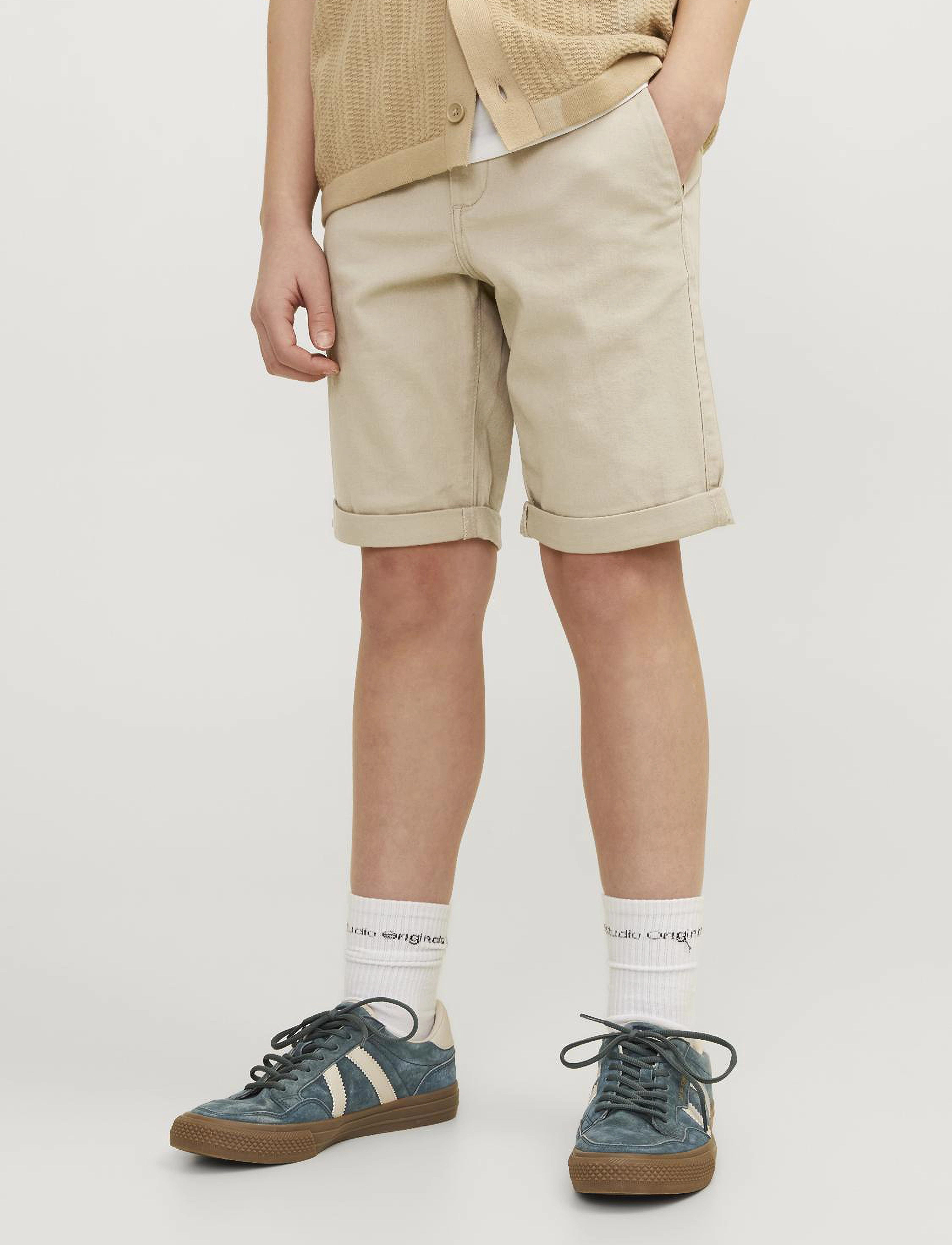 Jack & Jones JPSTDAVID JJCHINO SHORTS AKM SN JNR - Chino stila šorti - CROCKERY / beige