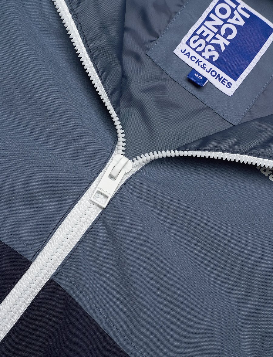 Jack & Jones - JJERUSH BLOCKING HOOD BOMBER NOOS MNI - kurtka wiatrówka - blue mirage - 2