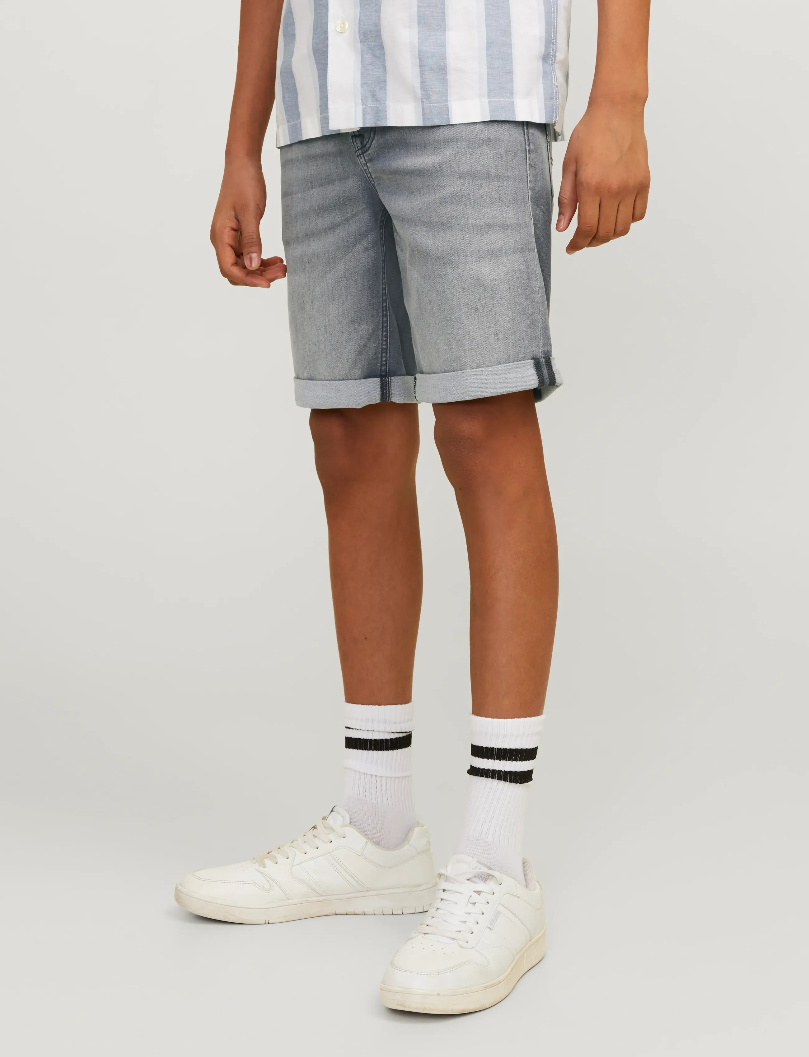 Jack & Jones JJIRICK JJIORIGINAL SHORTS MF 926 SN MNI - Shorts - GREY DENIM / grey