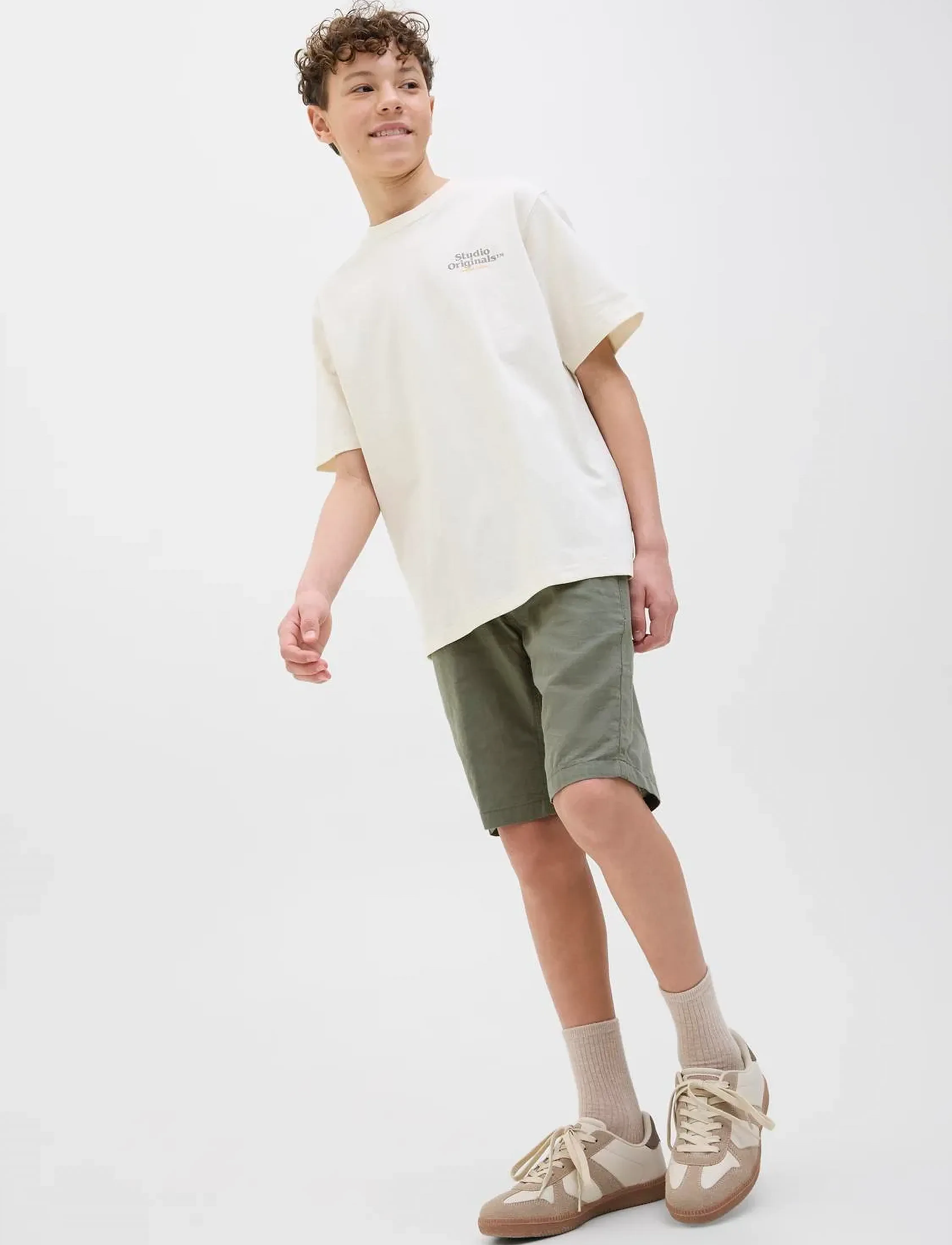 Jack & Jones - JPSTJAIDEN SUMMER LB JOGGER SHORT SN JNR - lühikesed vabaajapüksid - agave green - 2