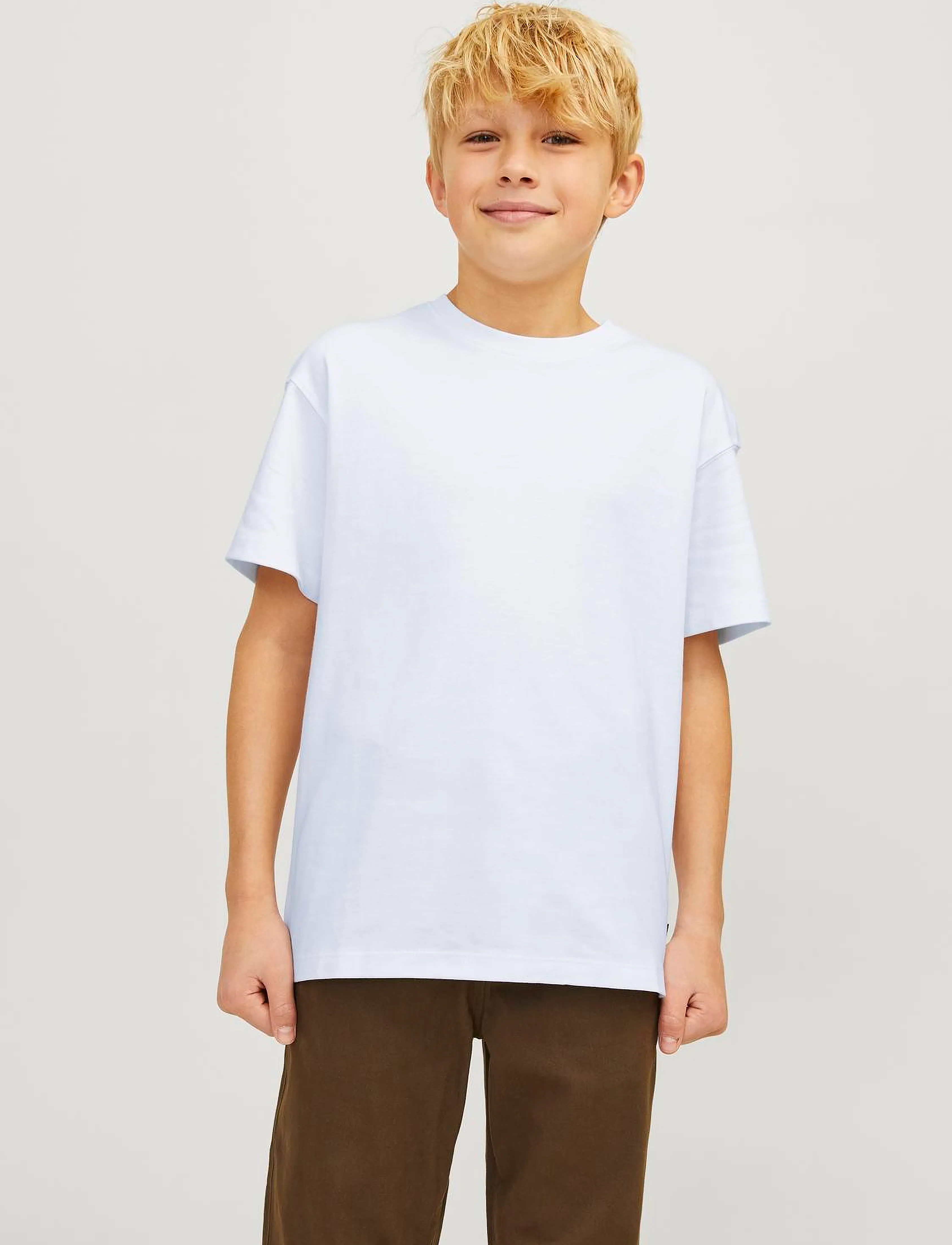 Jack & Jones JJEURBAN EDGE TEE SS O-NECK NOOS JNR - Topid ja T-särgid - WHITE / white
