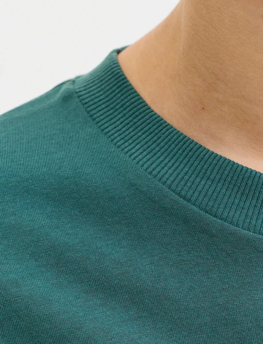 Jack & Jones - JJECALEB VARSITY TEE SS O-NECK NOOS JNR - kortærmede t-shirts - atlantic deep - 4