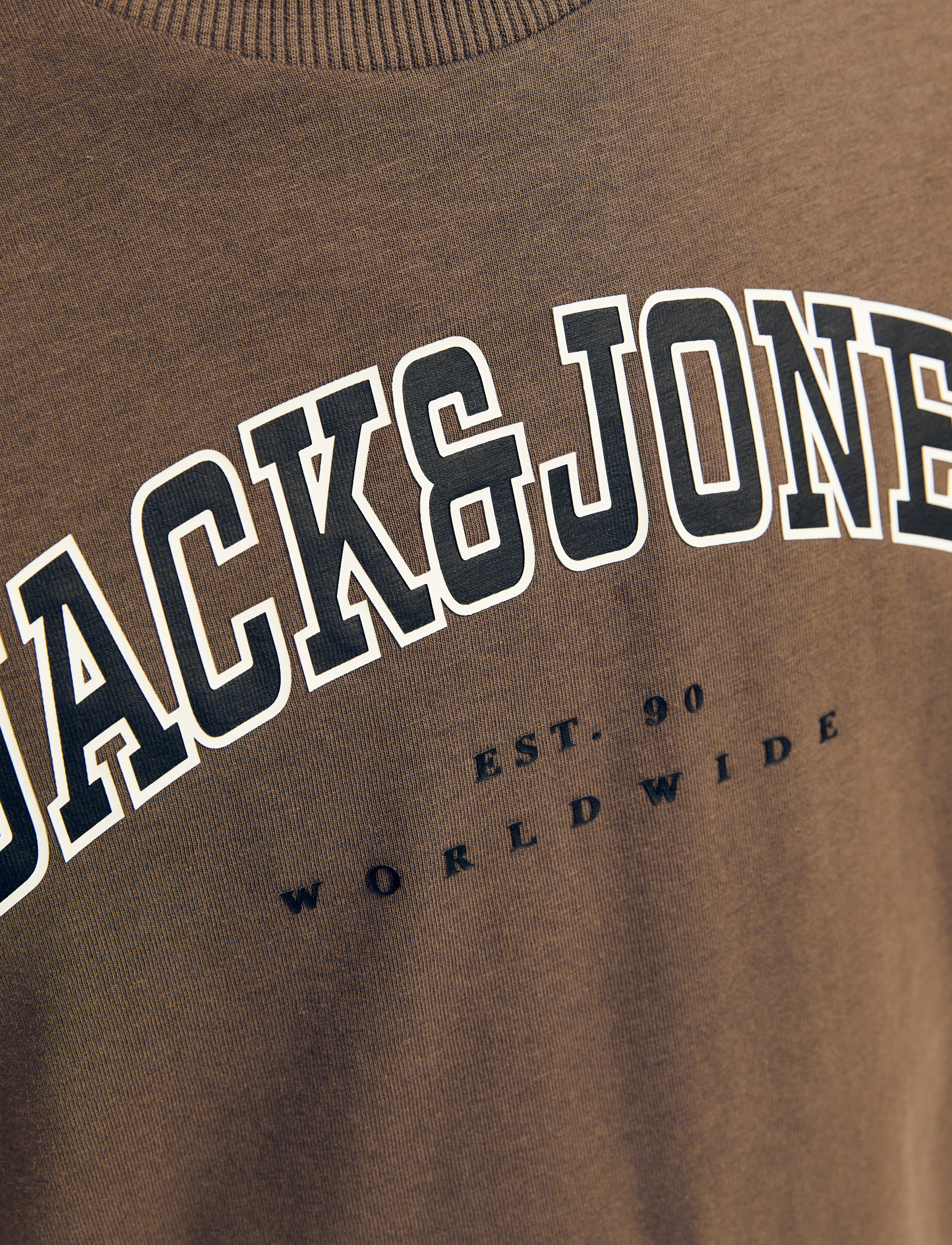 Jack & Jones - JJECALEB VARSITY TEE SS O-NECK NOOS JNR - kortærmede t-shirts - canteen - 4