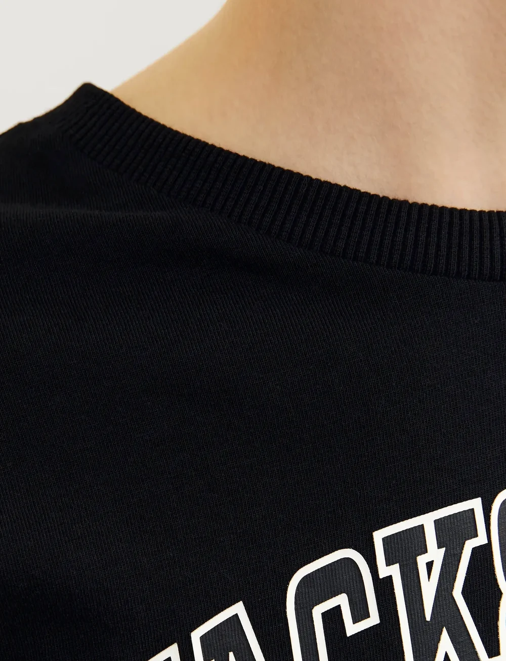 Jack & Jones - JJECALEB VARSITY TEE LS O-NECK JNR - long-sleeved t-shirts - black - 4