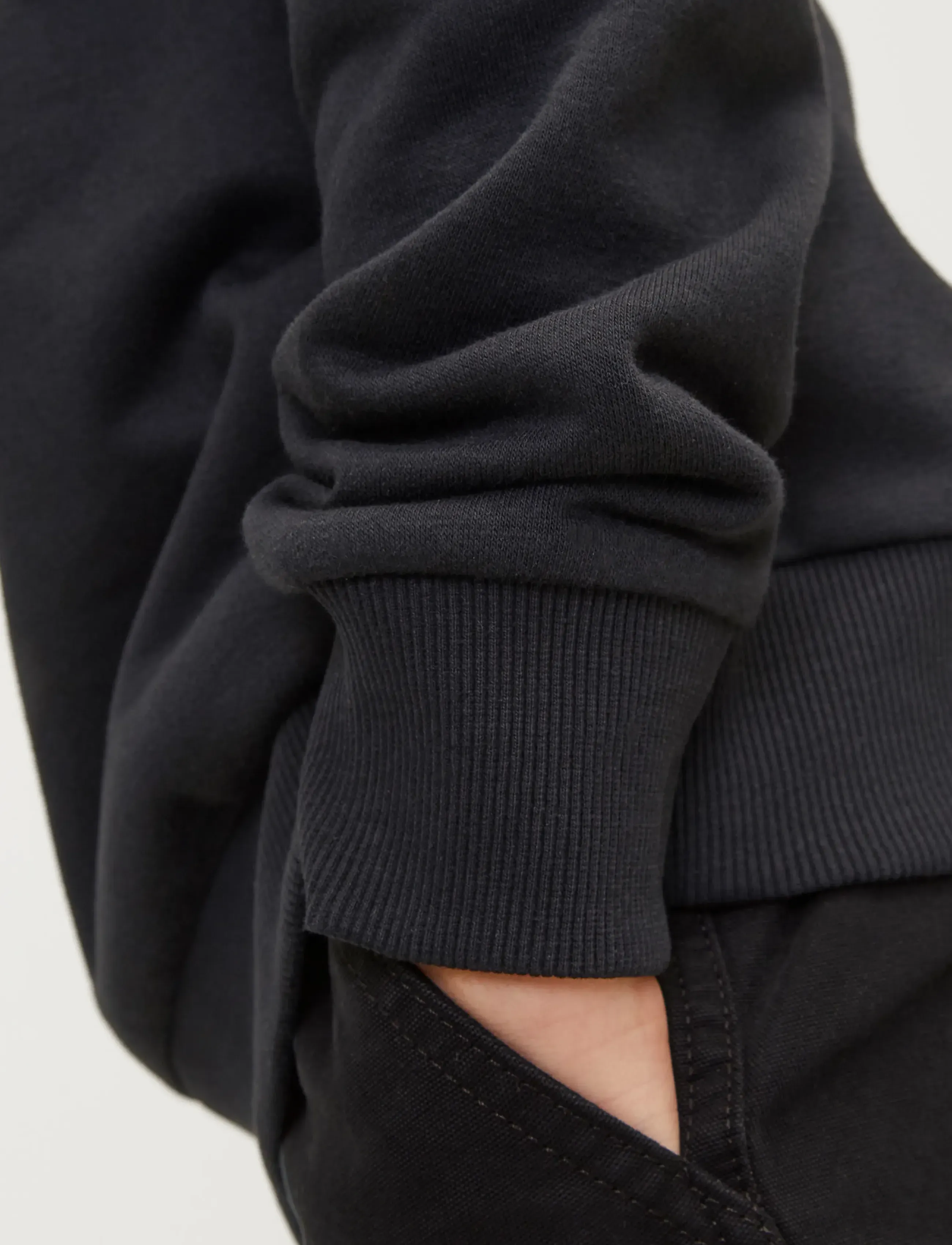 Jack & Jones - JJECALEB VARSITY SWEAT CREW NOOS MNI - dressipluusid - black - 4