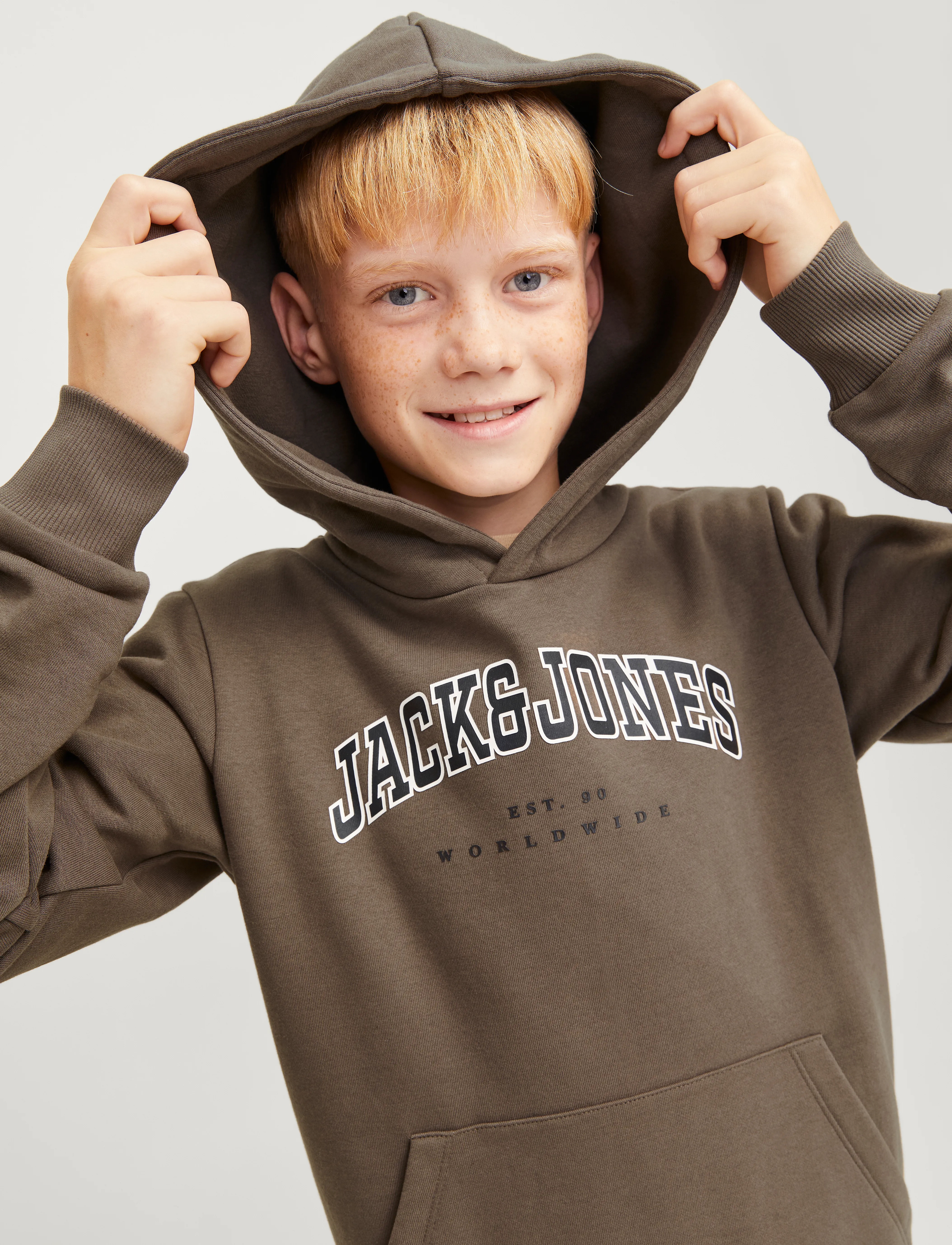 Jack & Jones - JJECALEB VARSITY SWEAT HOOD NOOS JNR - hættetrøjer - canteen - 5