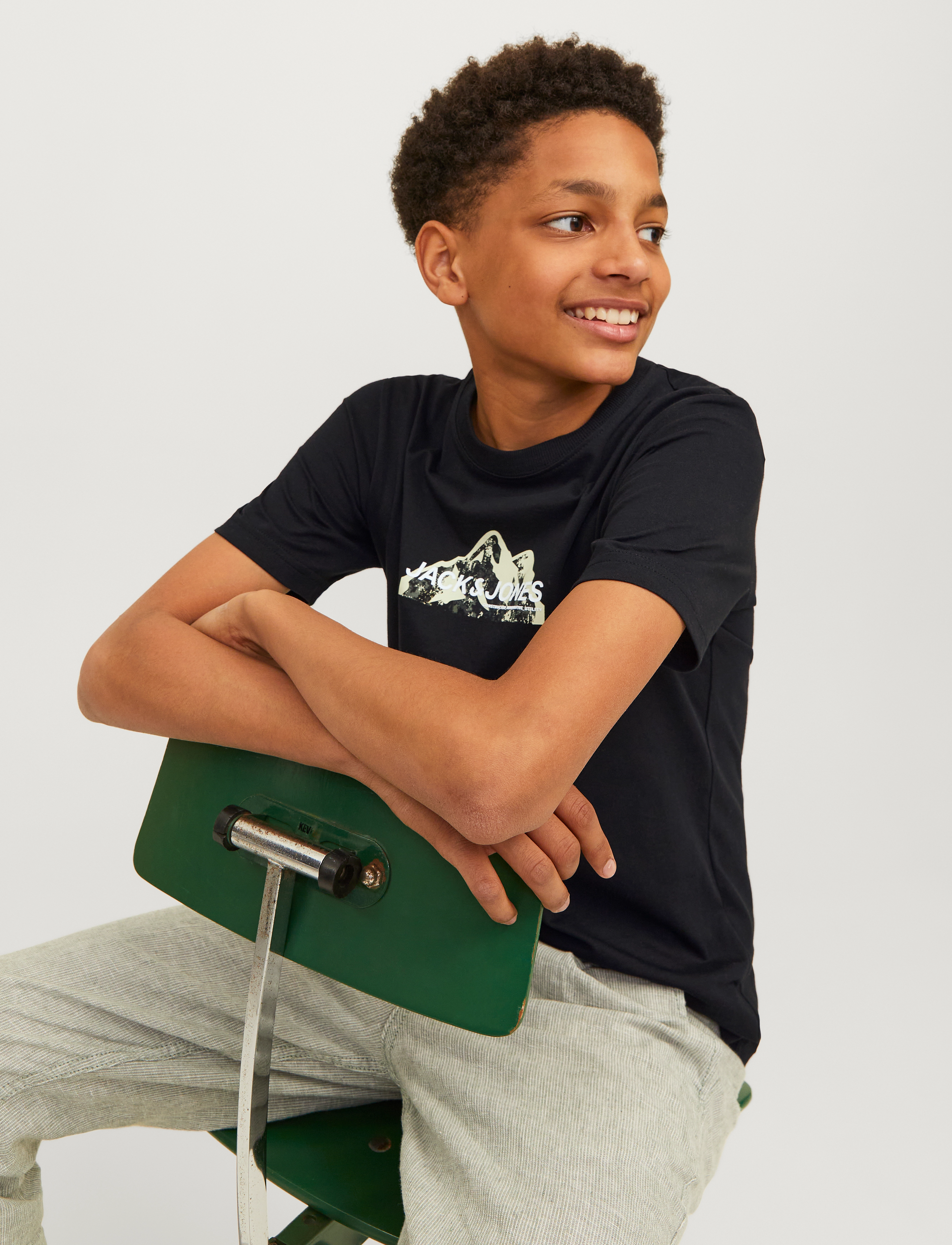 Jack & Jones - JCOMOUNTAIN LOGO TEE SS CREW NECK SN JNR - black - 5