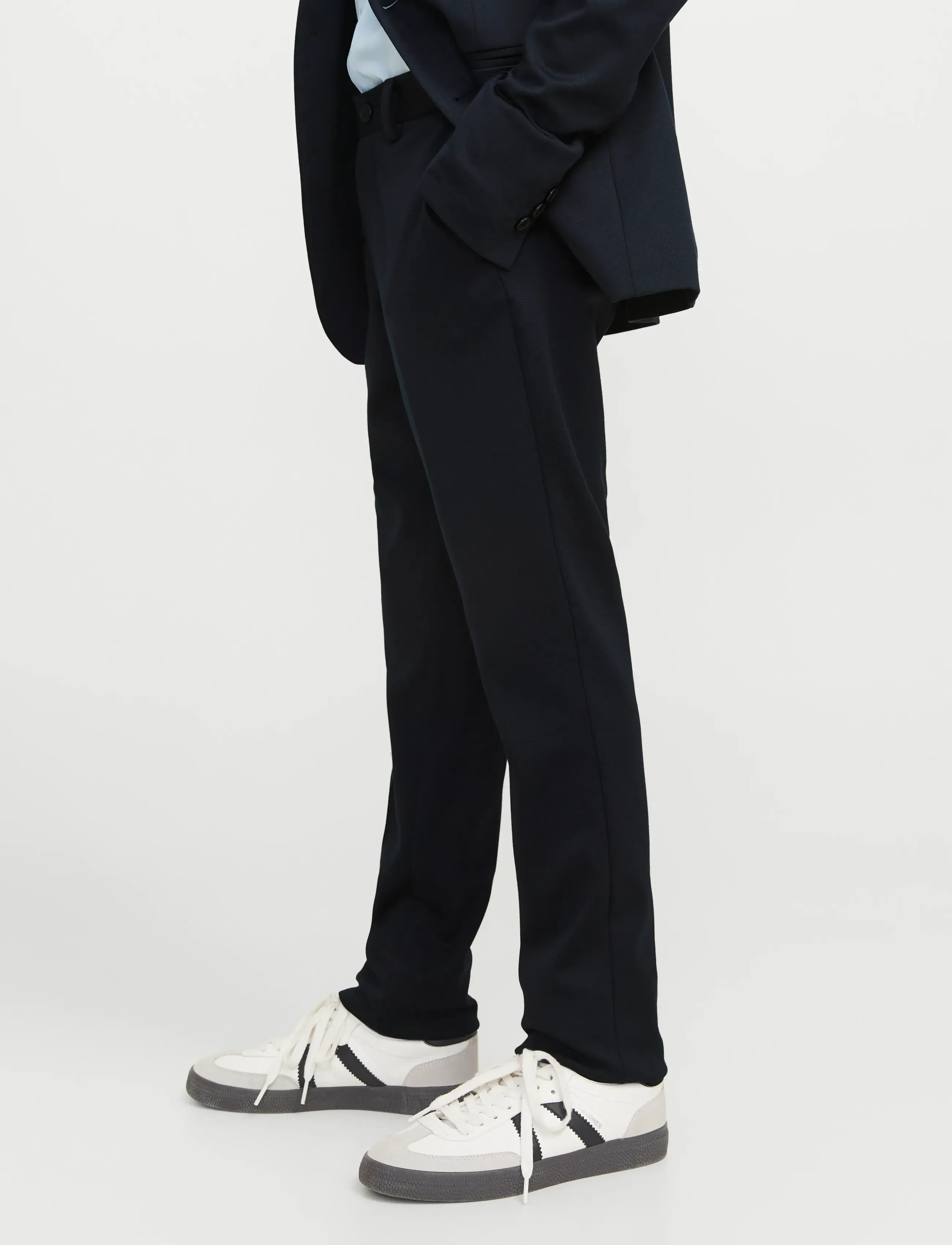 Jack & Jones - JJEJAXON JERSEY TROUSER NOOS JNR - osta vanuse järgi - dark navy - 4