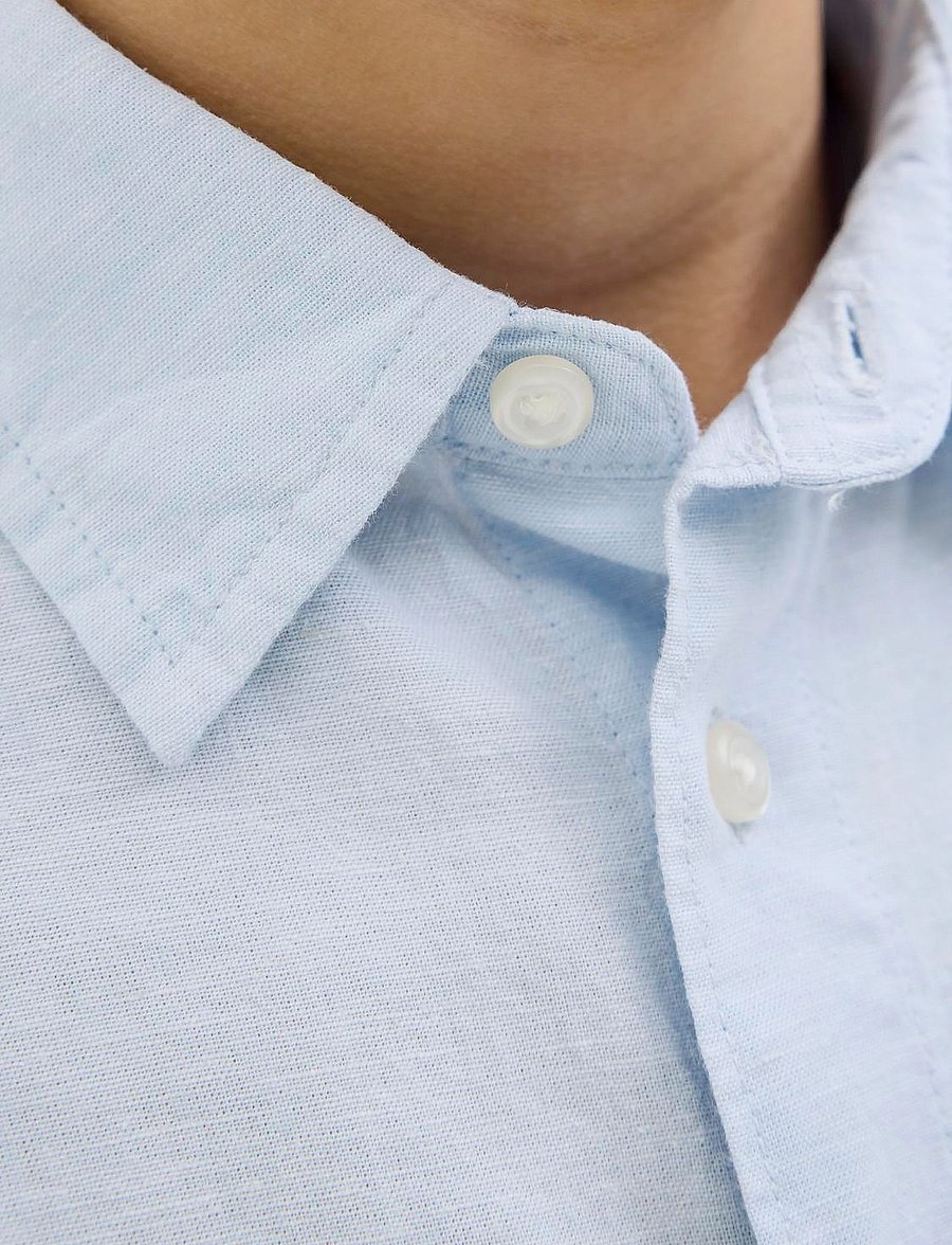 Jack & Jones - JJBREEZE LINEN BLEND SHIRT SS SN JNR - kurzärmlige hemden - chambray blue - 0