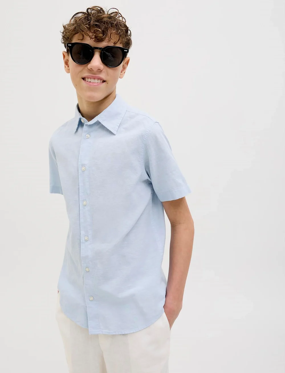 Jack & Jones - JJBREEZE LINEN BLEND SHIRT SS SN JNR - kurzärmlige hemden - chambray blue - 2