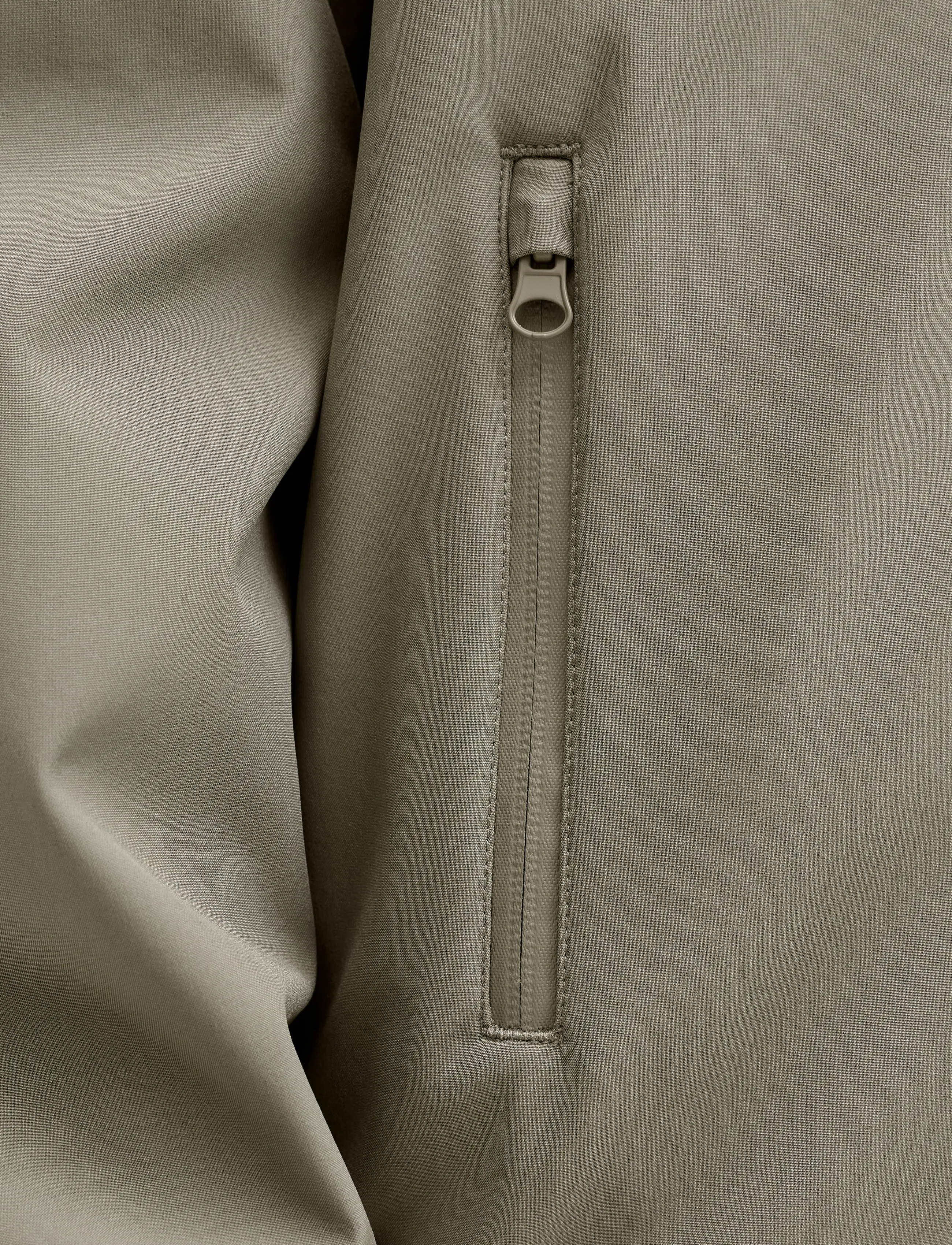 Jack & Jones - JJETHEO SOFTSHELL JACKET NOOS JNR - softshell jackets - vetiver - 4