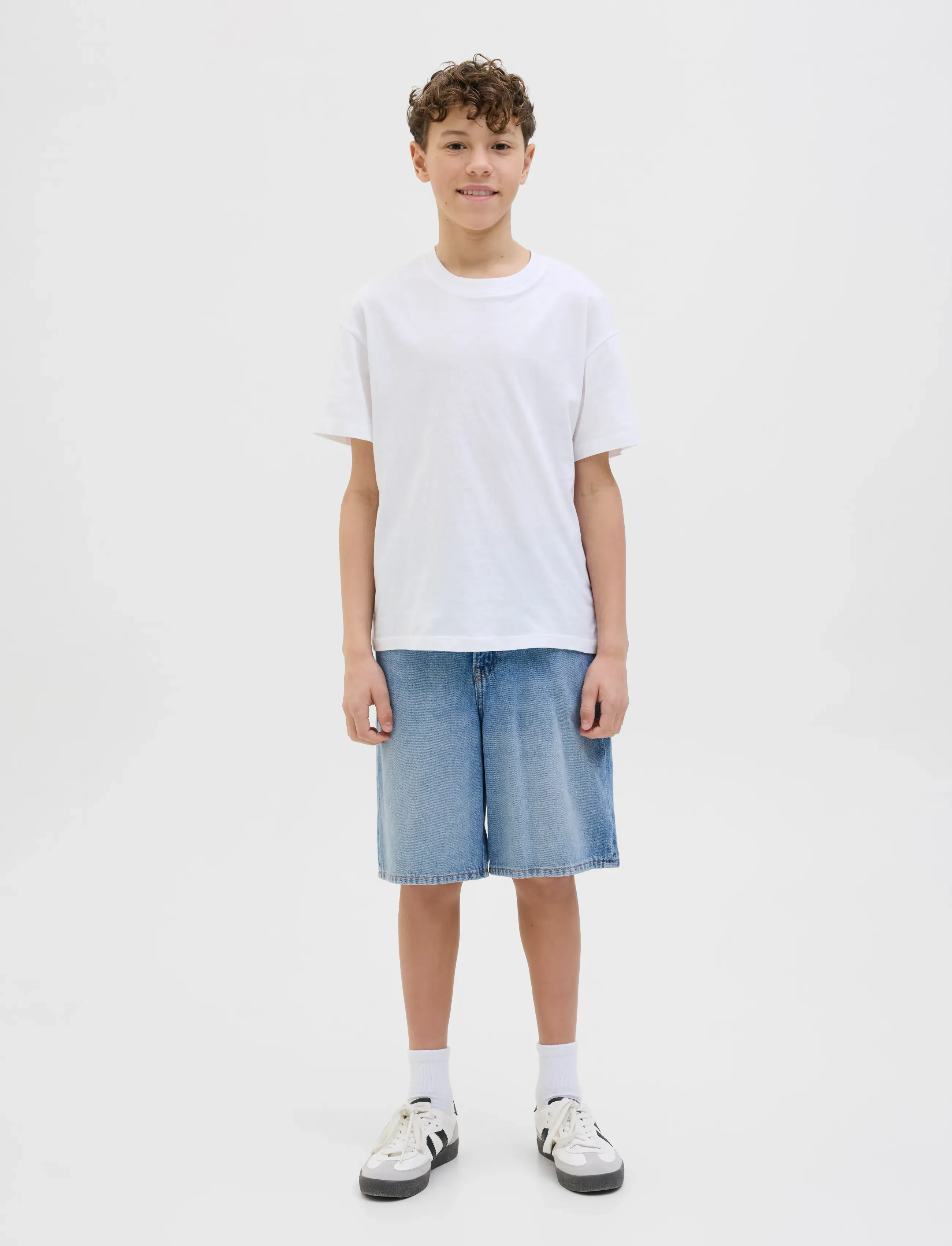 Jack & Jones - JJITONY JJORIGINAL SHORTS AKM 920 SN JNR - jeansshorts - blue denim - 4