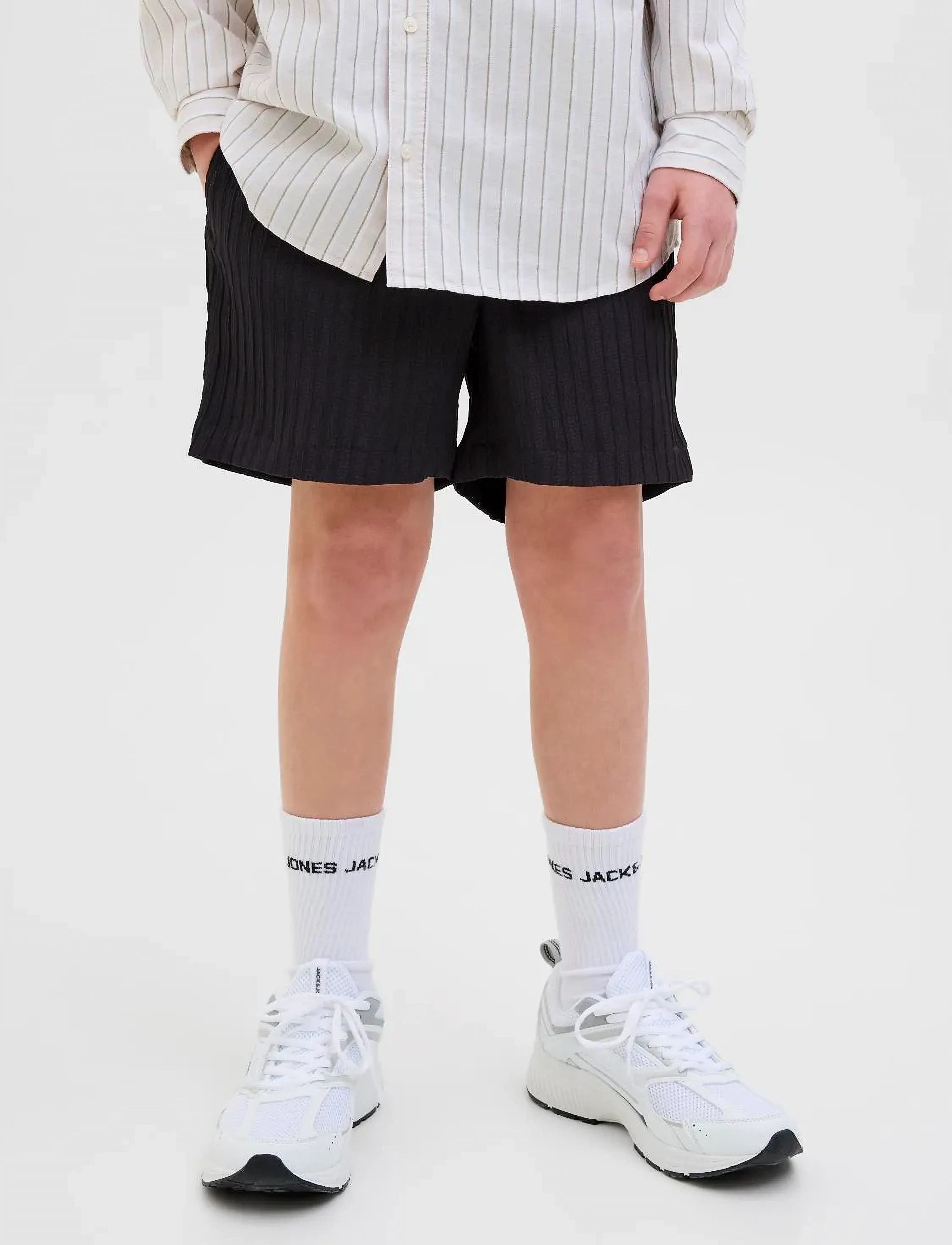 Jack & Jones - JPSTJAIDEN JJMASSIMO JOGGER SHORTS JNR - black - 0